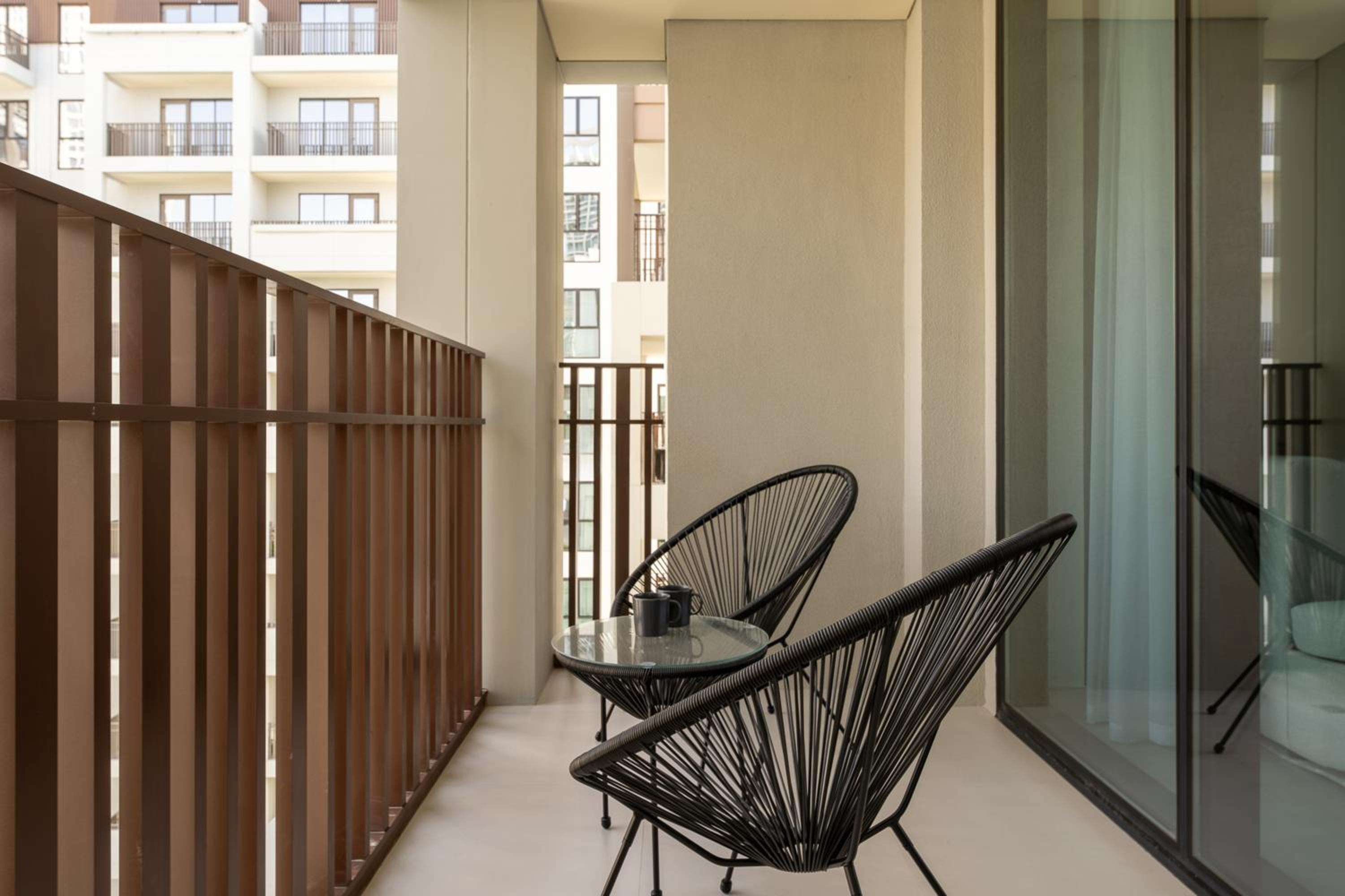 Maison Privee - Serene Hideaway with Top Facilities in Creek Beach