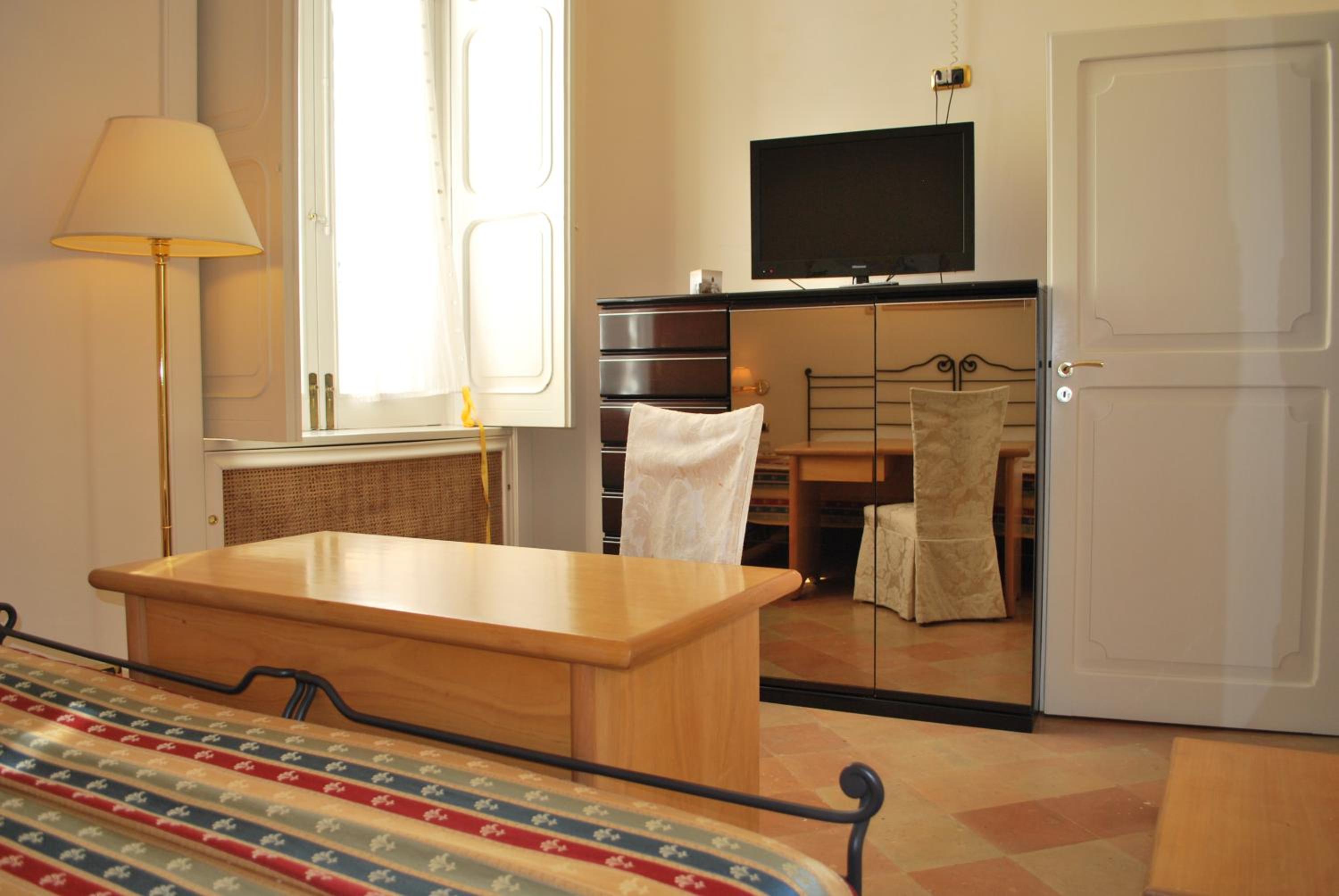 Palazzo Sottile Meninni - CLASSIC ROOMS EXPERIENCE