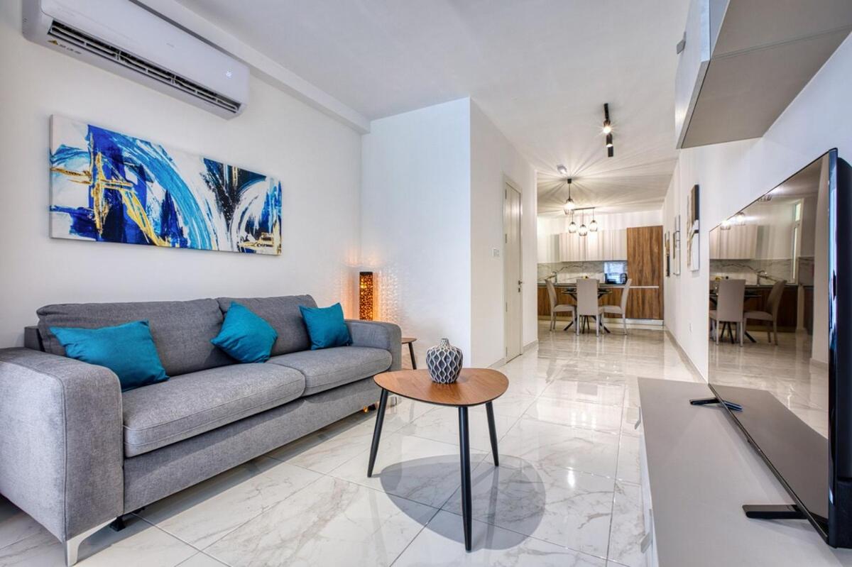 Modern apartment in Paceville photo 5