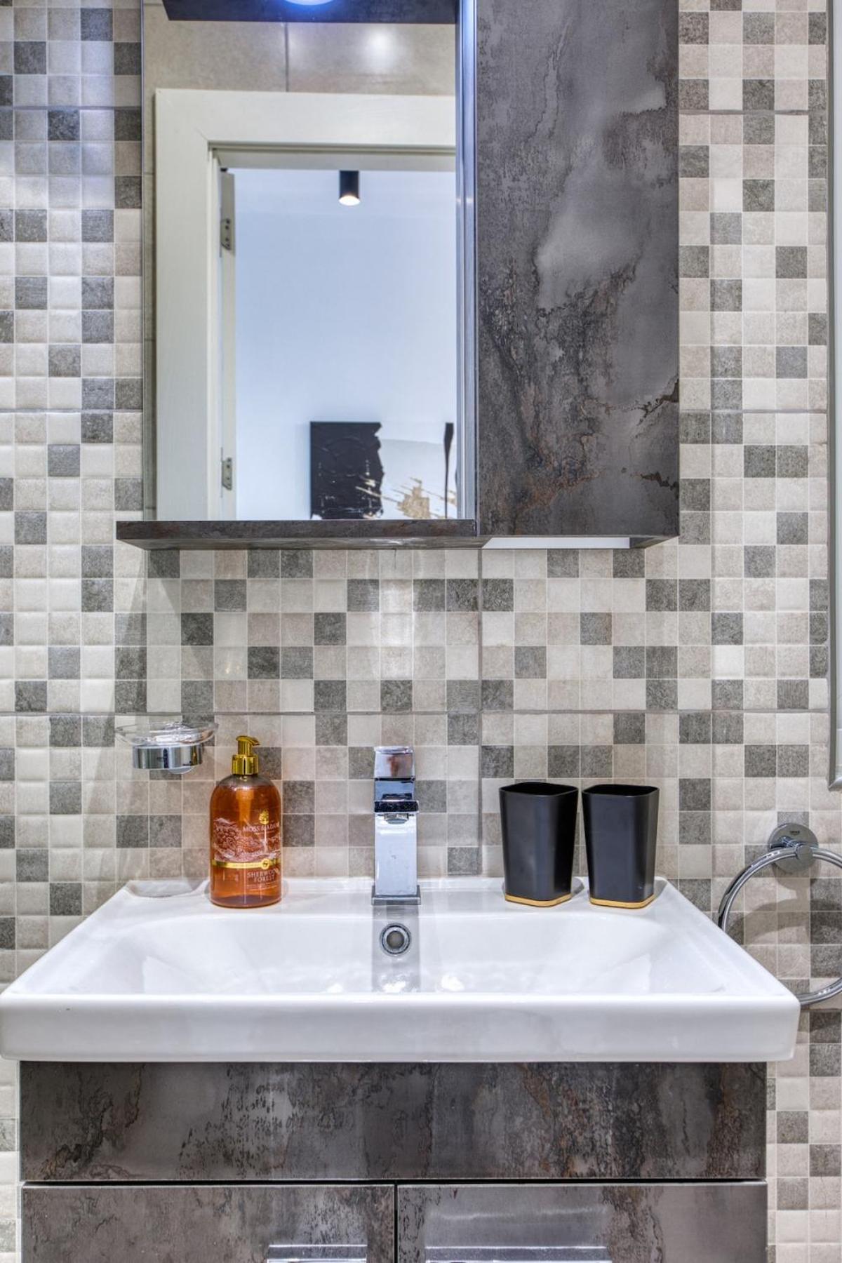 Modern apartment in Paceville photo 3