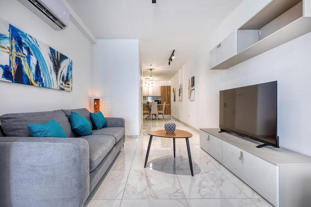 Modern apartment in Paceville photo 4