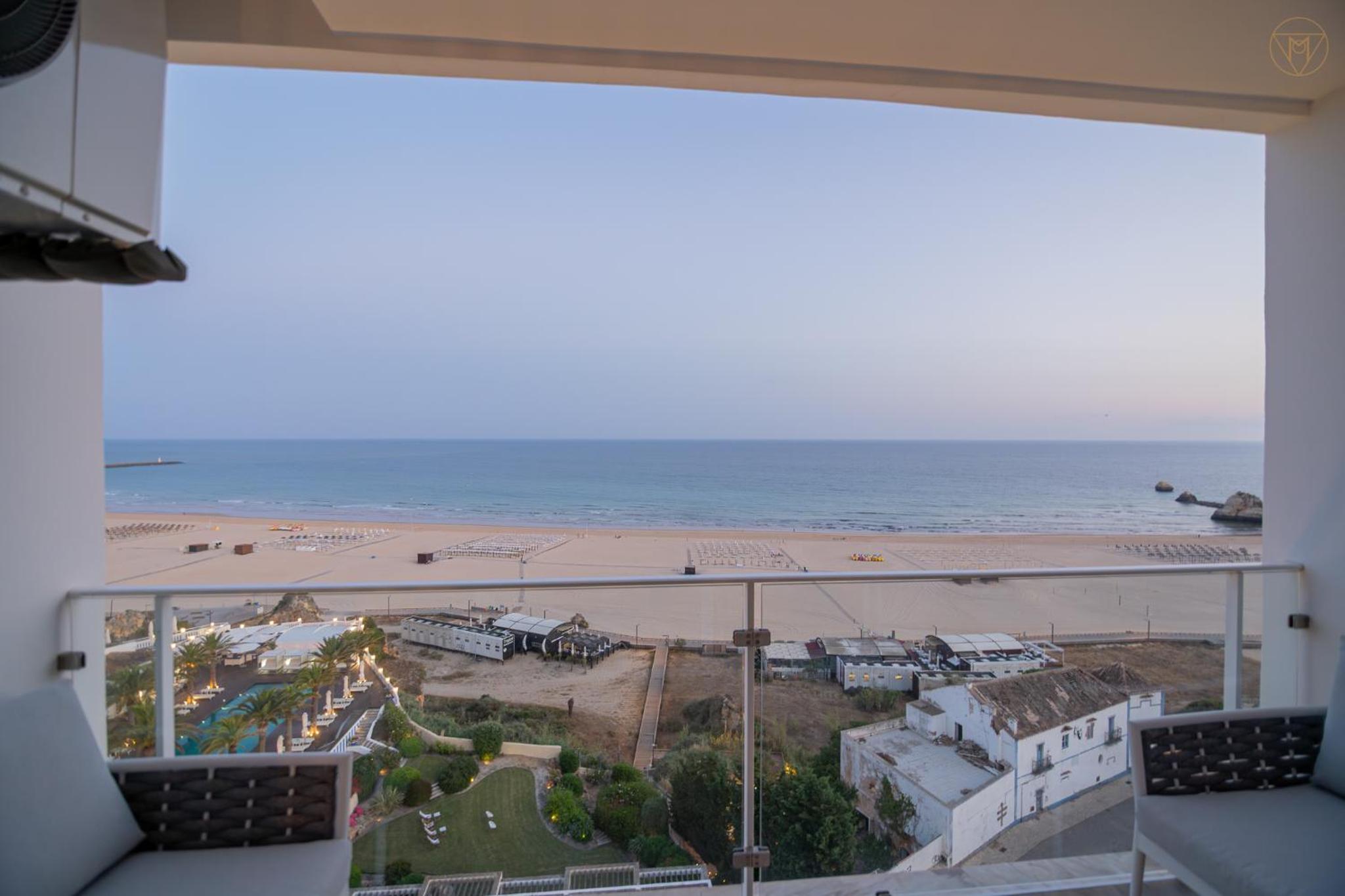 Praia da Rocha - By The Sea