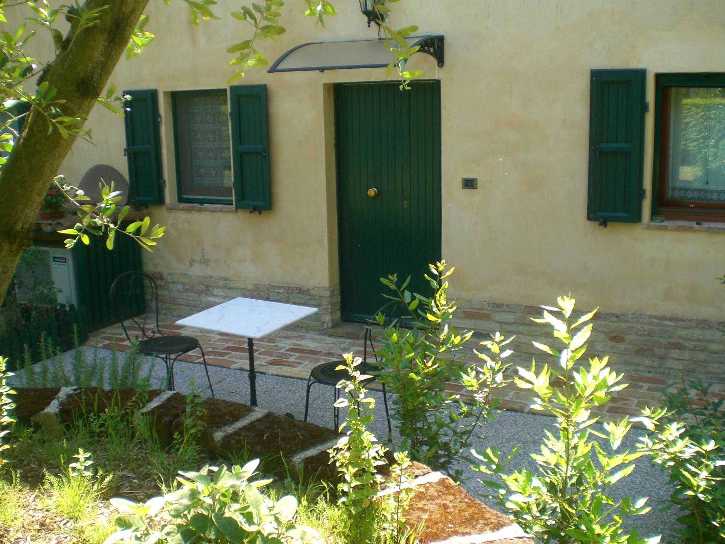 Photo 24