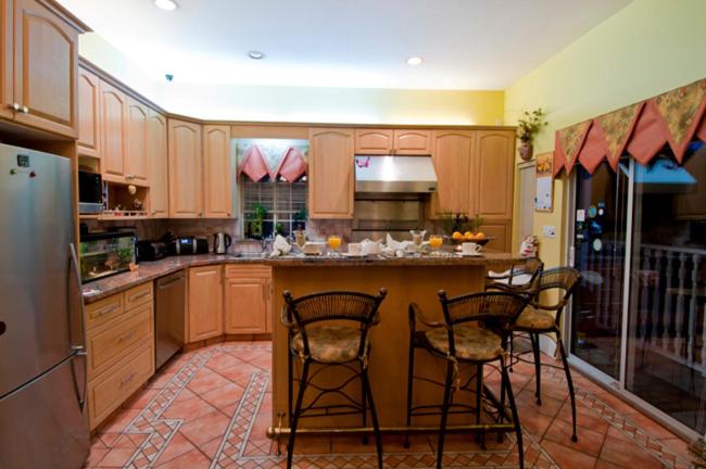 Ocean Breeze Executive Bed and Breakfast