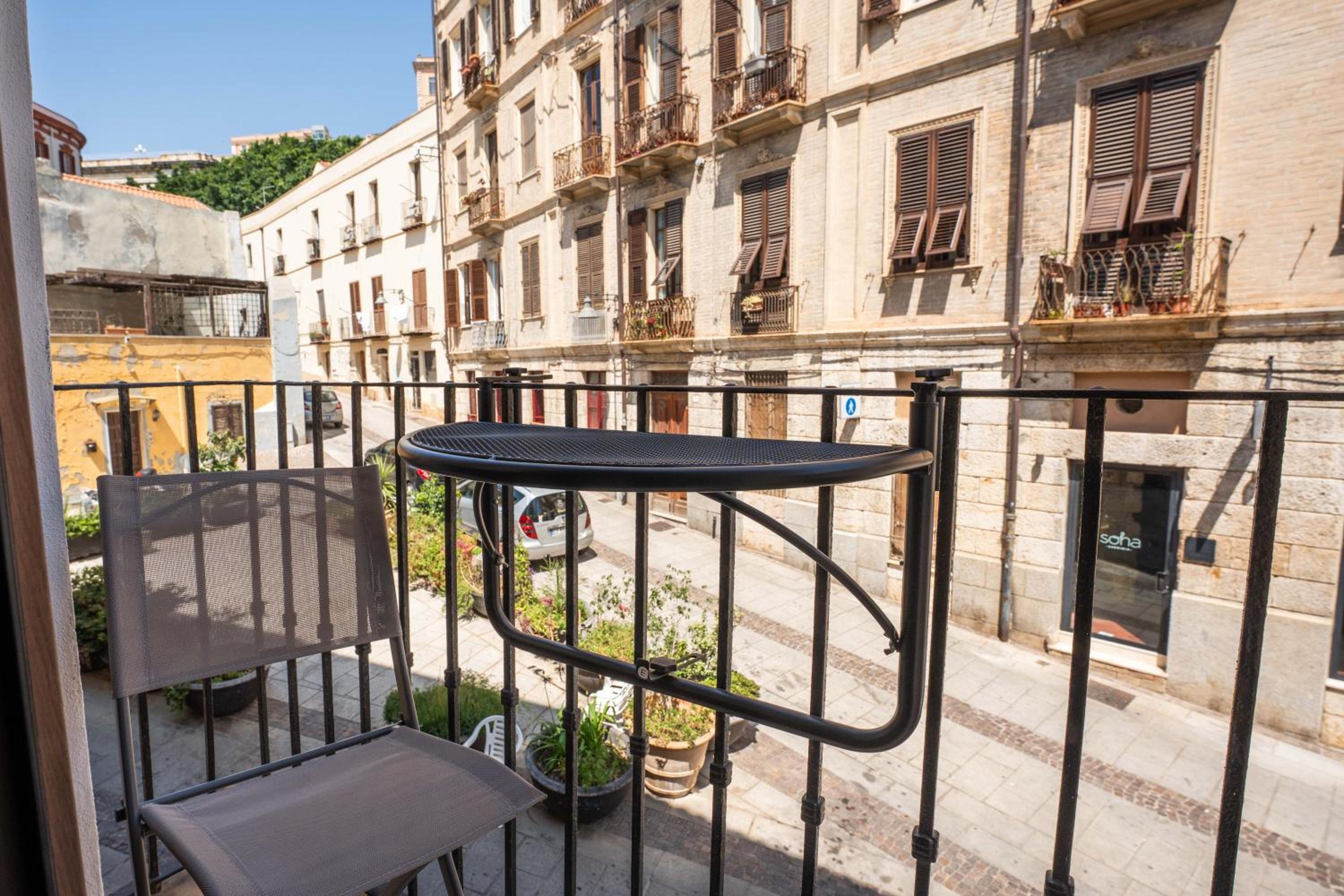 TWO Cagliari Charming House