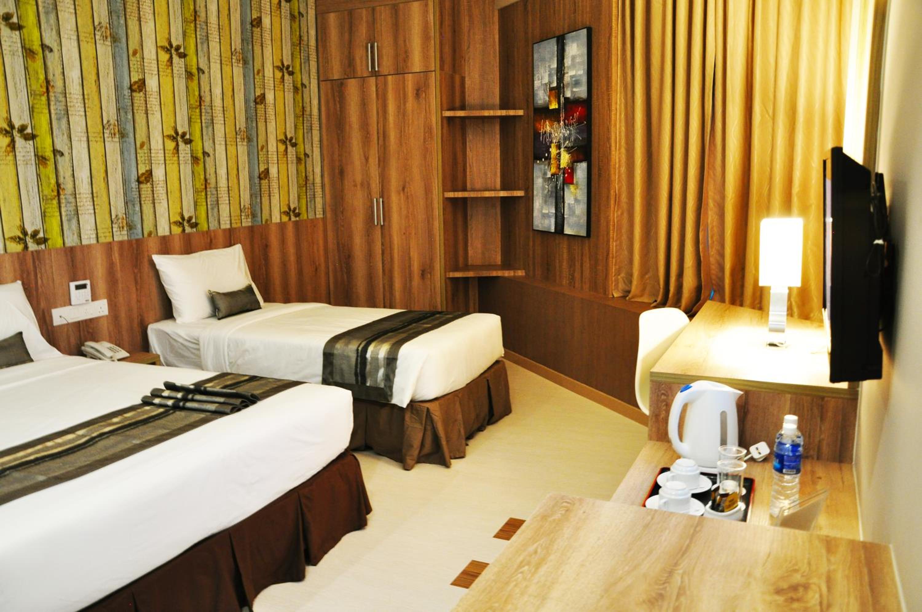 Valya Hotel, Ipoh photo 3