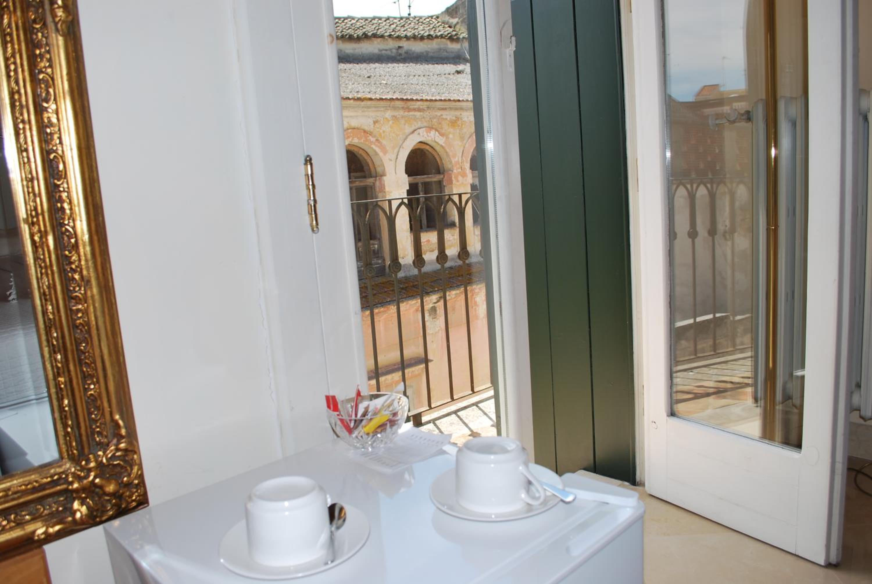 Palazzo Sottile Meninni - CLASSIC ROOMS EXPERIENCE