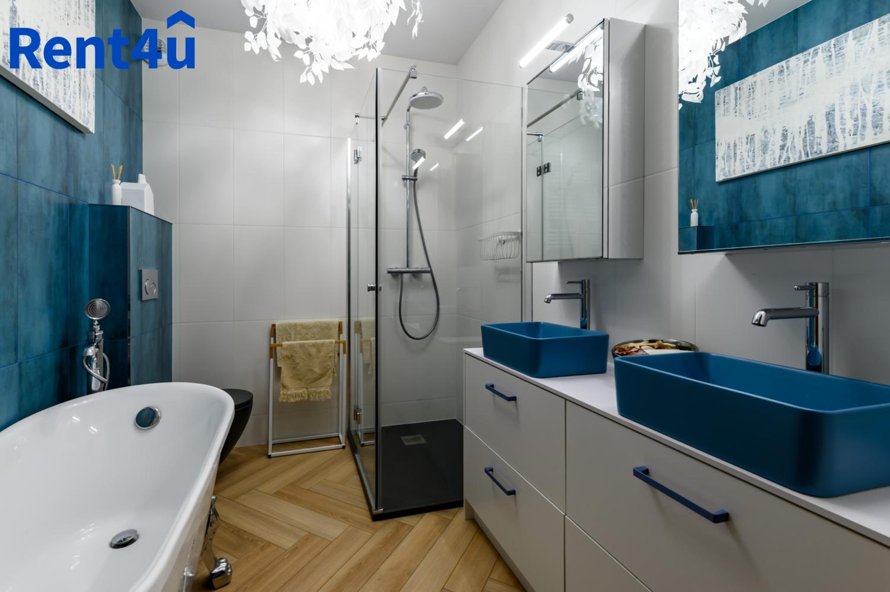 Centaurus 15 by RENT4YOU