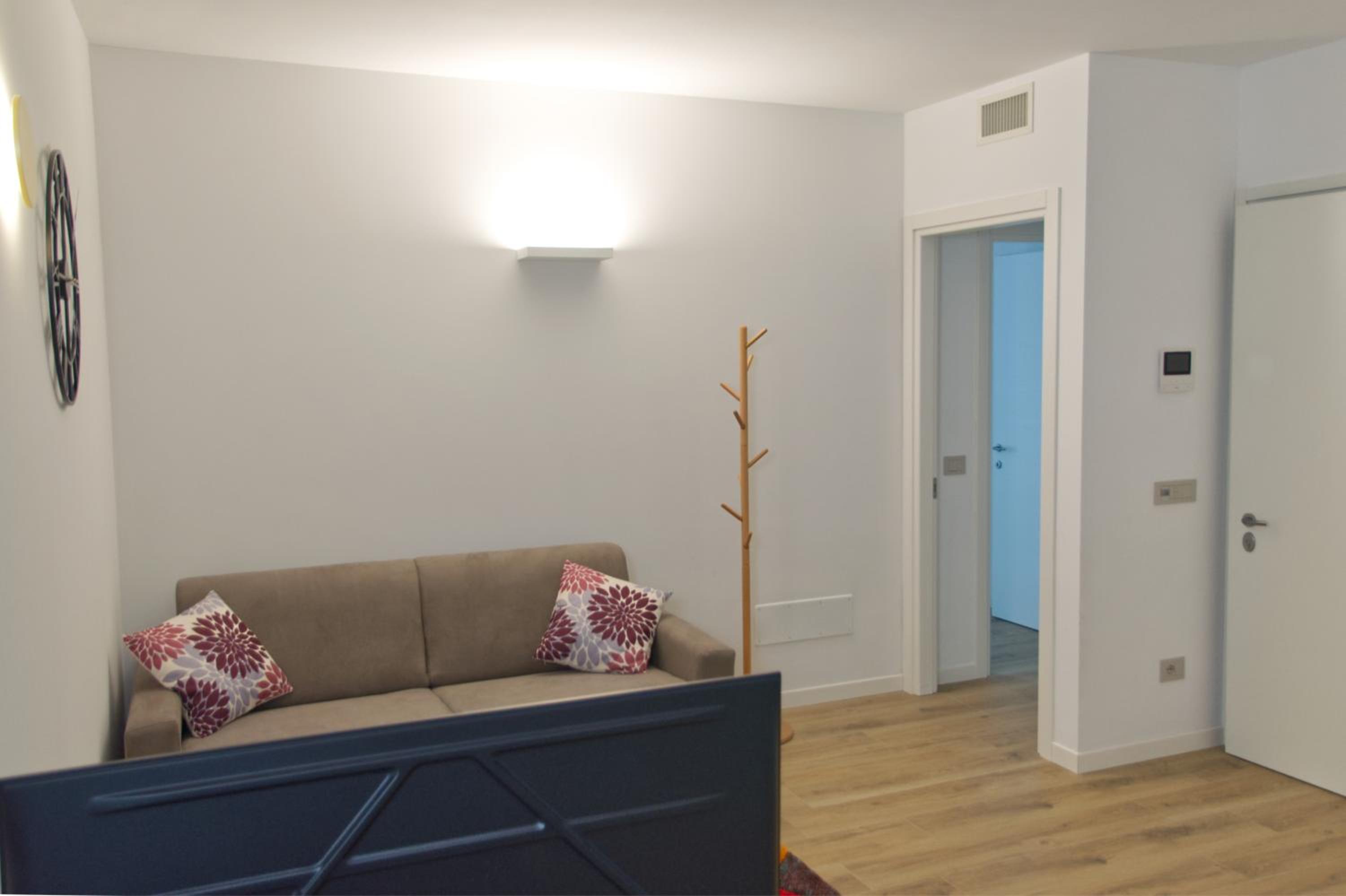 TRIPLETS Apartments