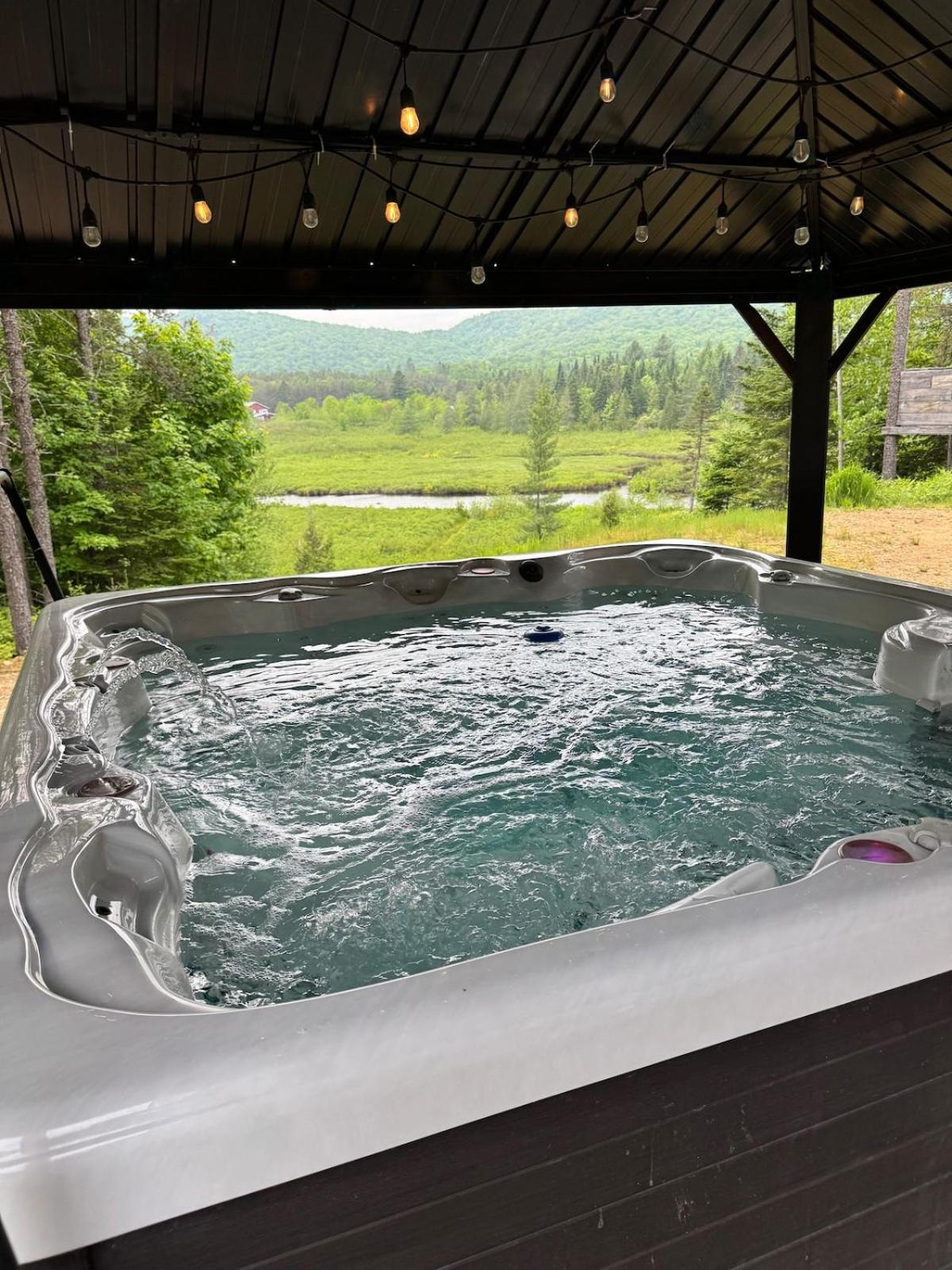 Chalet bois rond, Spa, rivière & nature