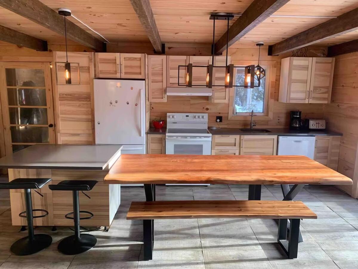 Chalet bois rond, Spa, rivière & nature