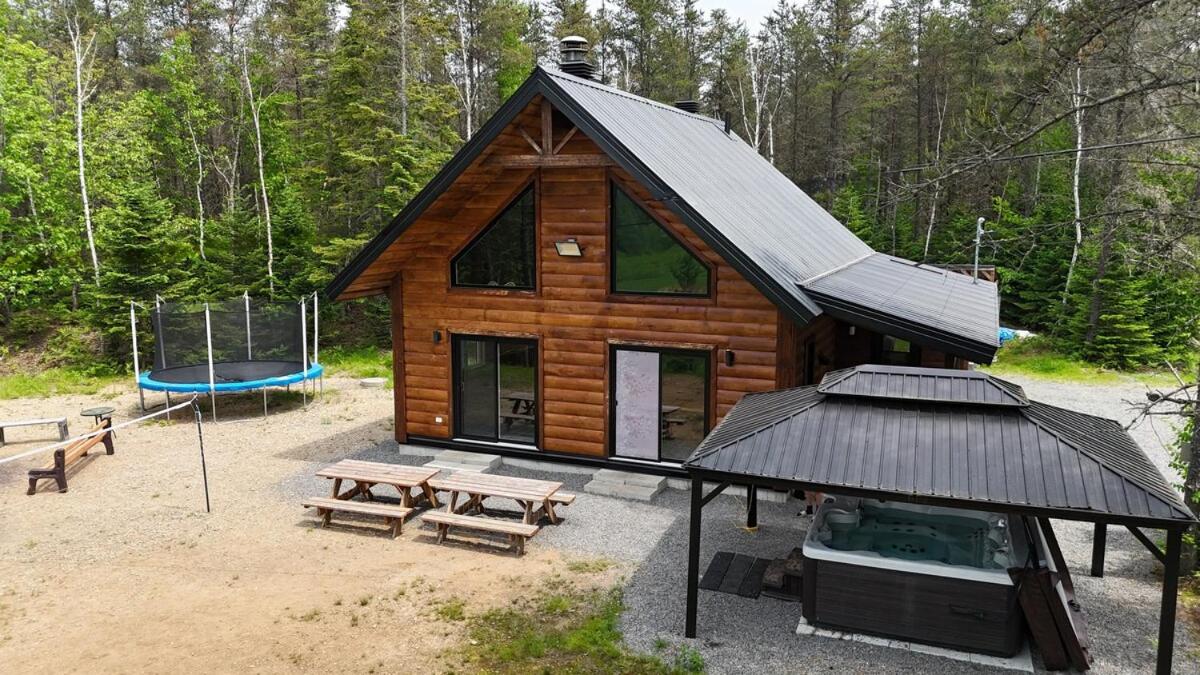 Chalet bois rond, Spa, rivière & nature