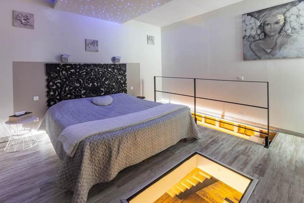 Au domaine des anges, 3 gîtes luxueux avec Jacuzzi privatif, sauna, mini-piscine, piscine extérieure chauffée en saison, photo 34