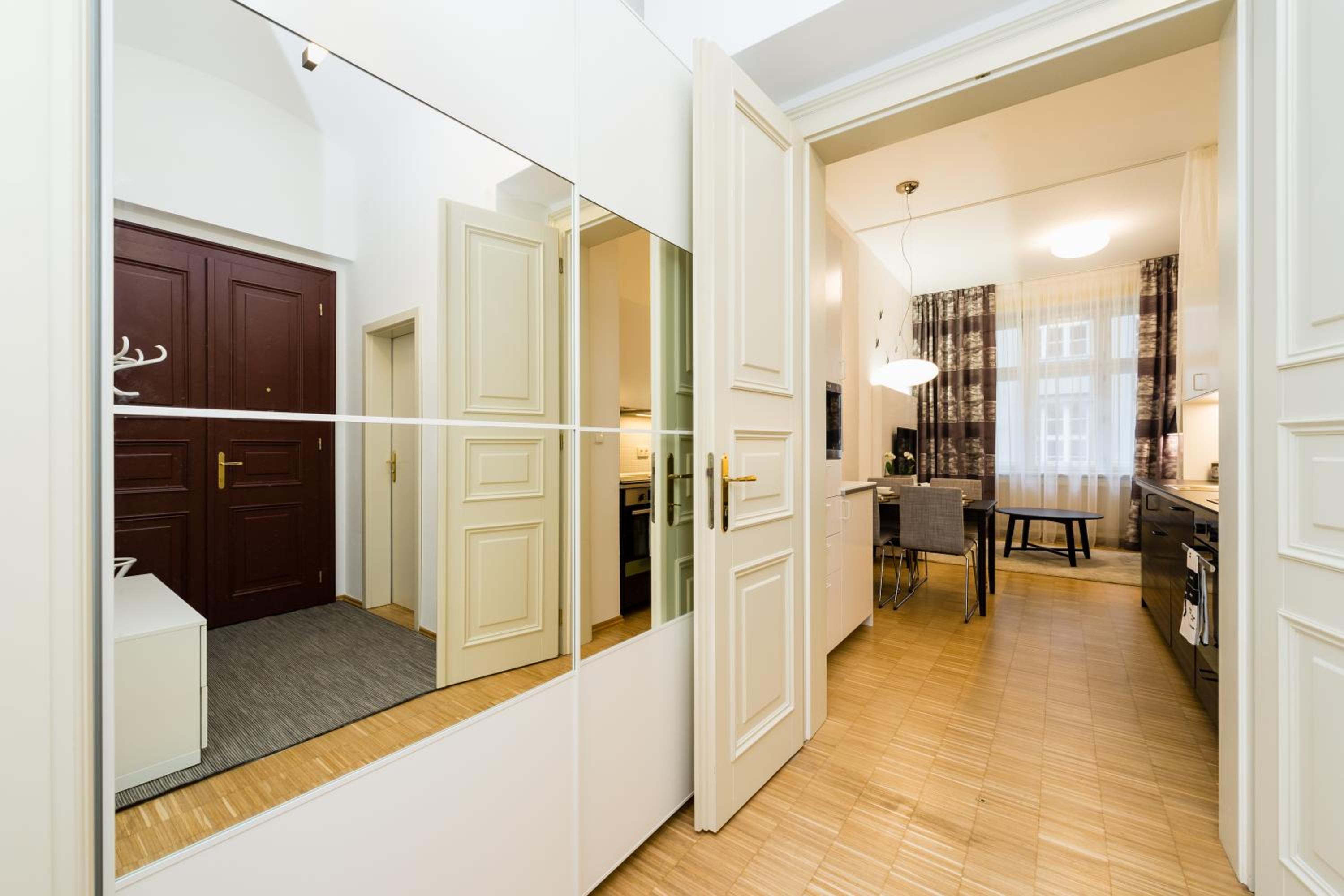 Modern Apartment Charvátova