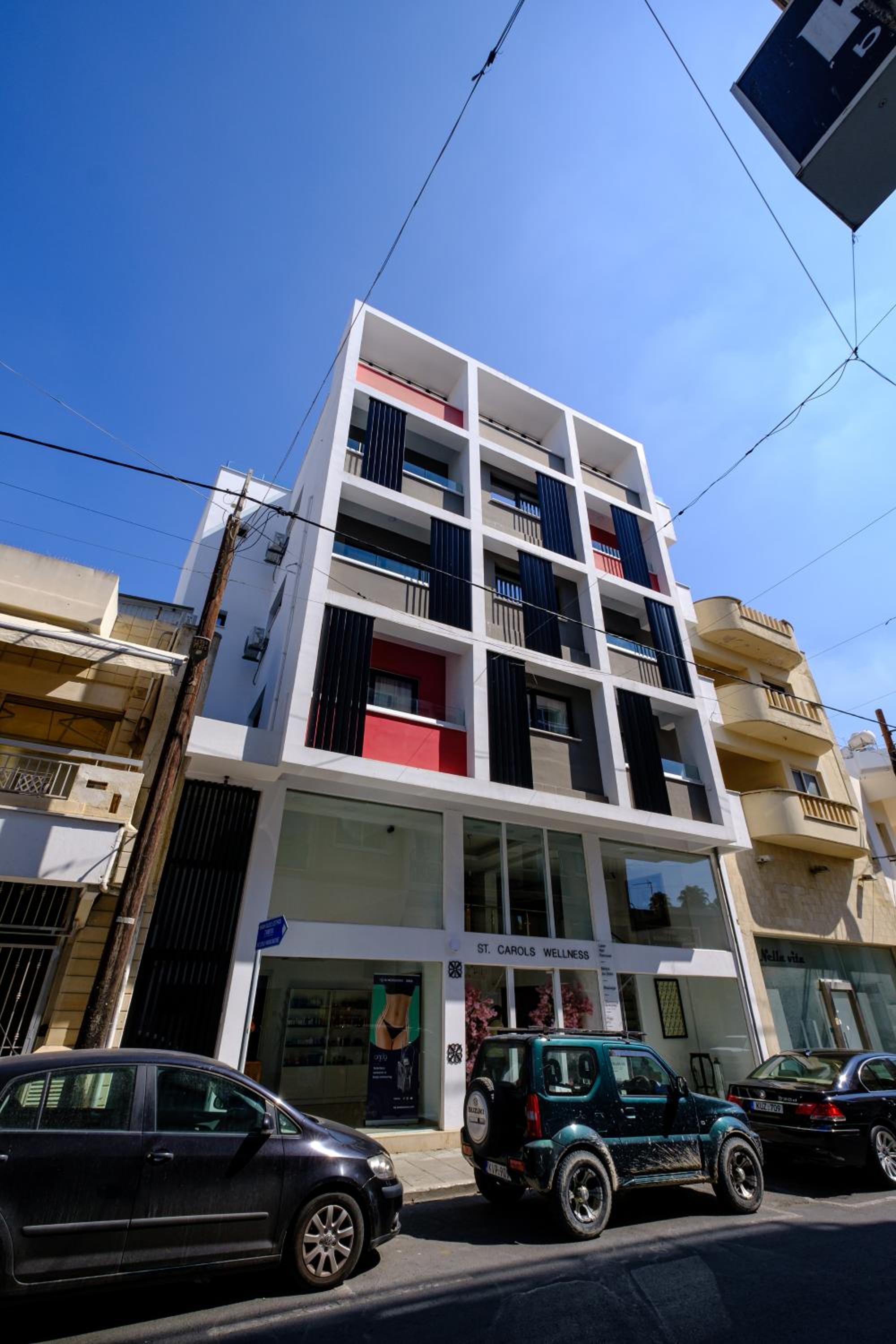 Lazuli Hermes Apartments