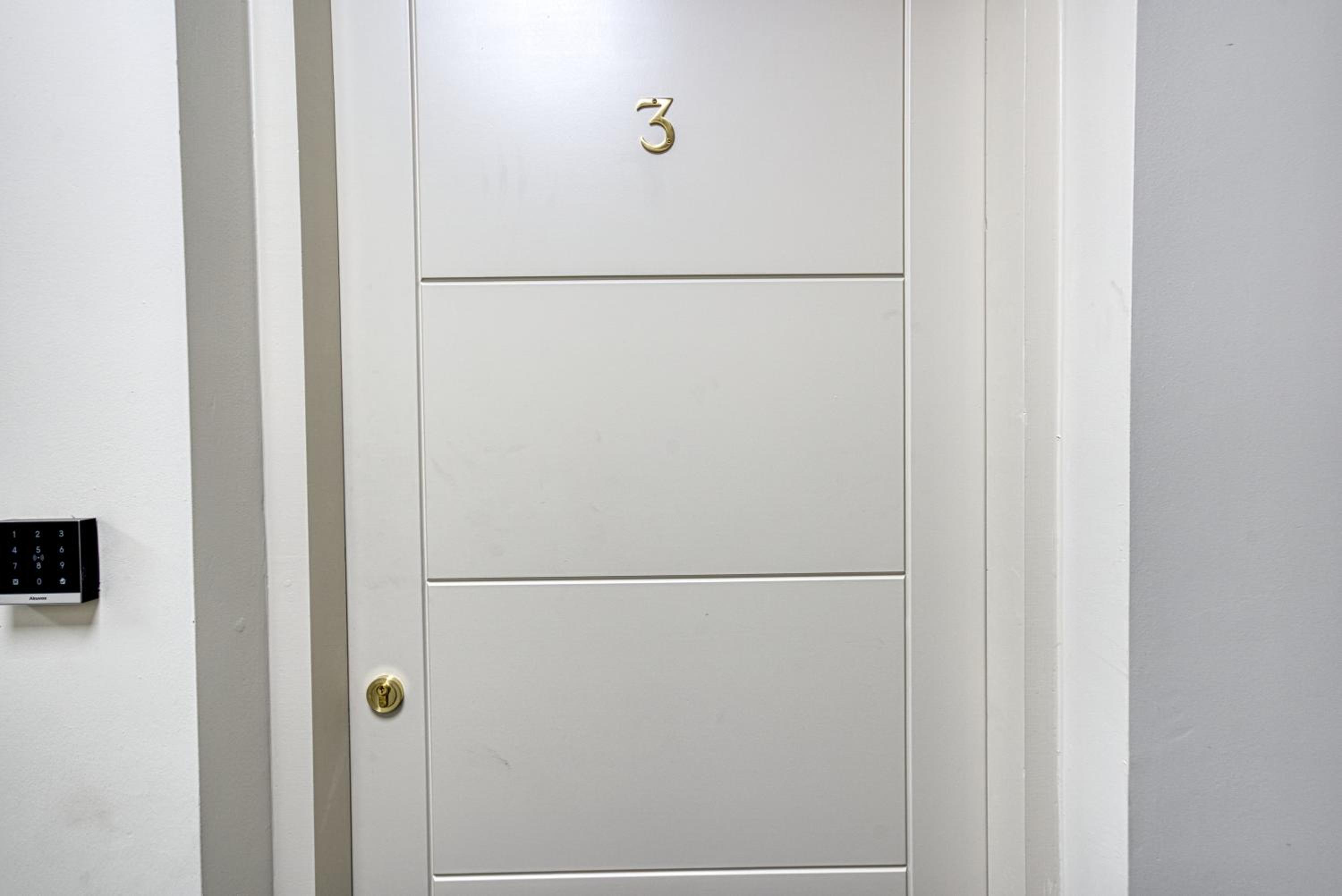 Renaissance 3 - 1 Bedroom Apartment in Southport