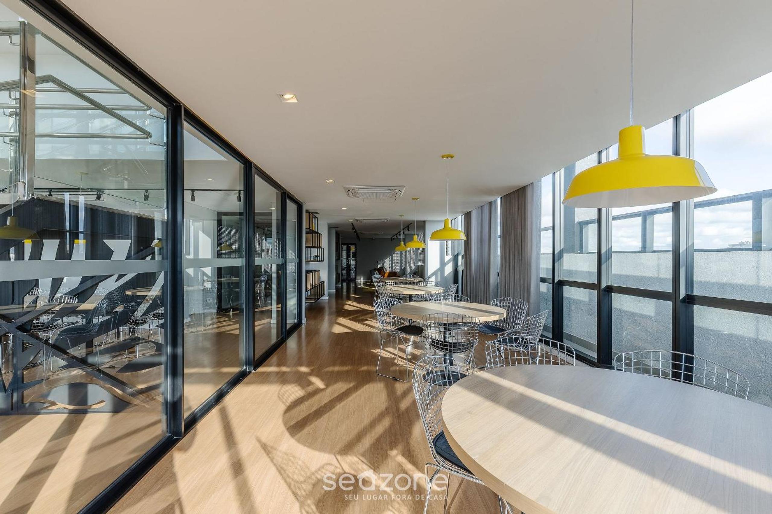Comfortable and complete stay in downtown Curitiba - ECL