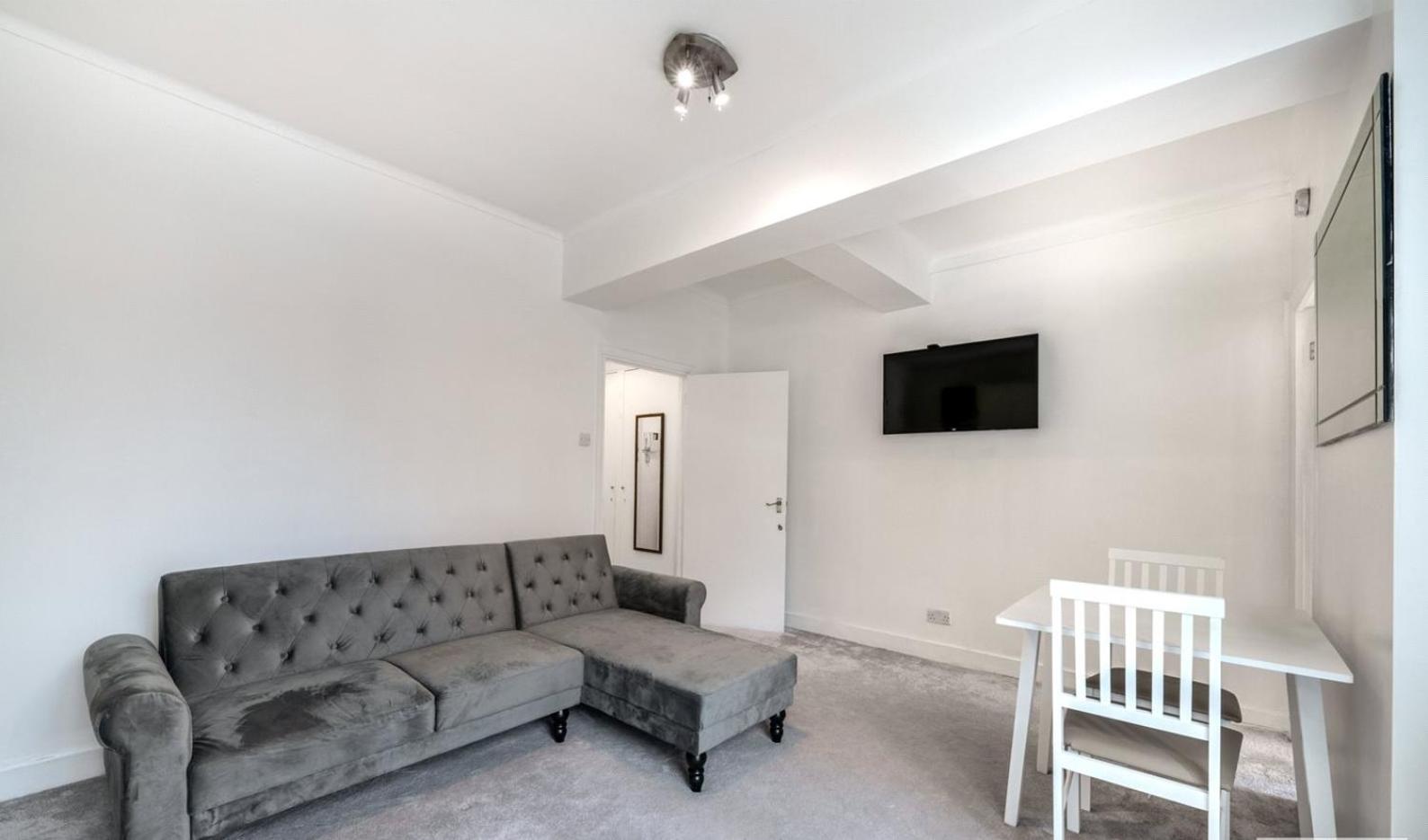 Forset Court Residence