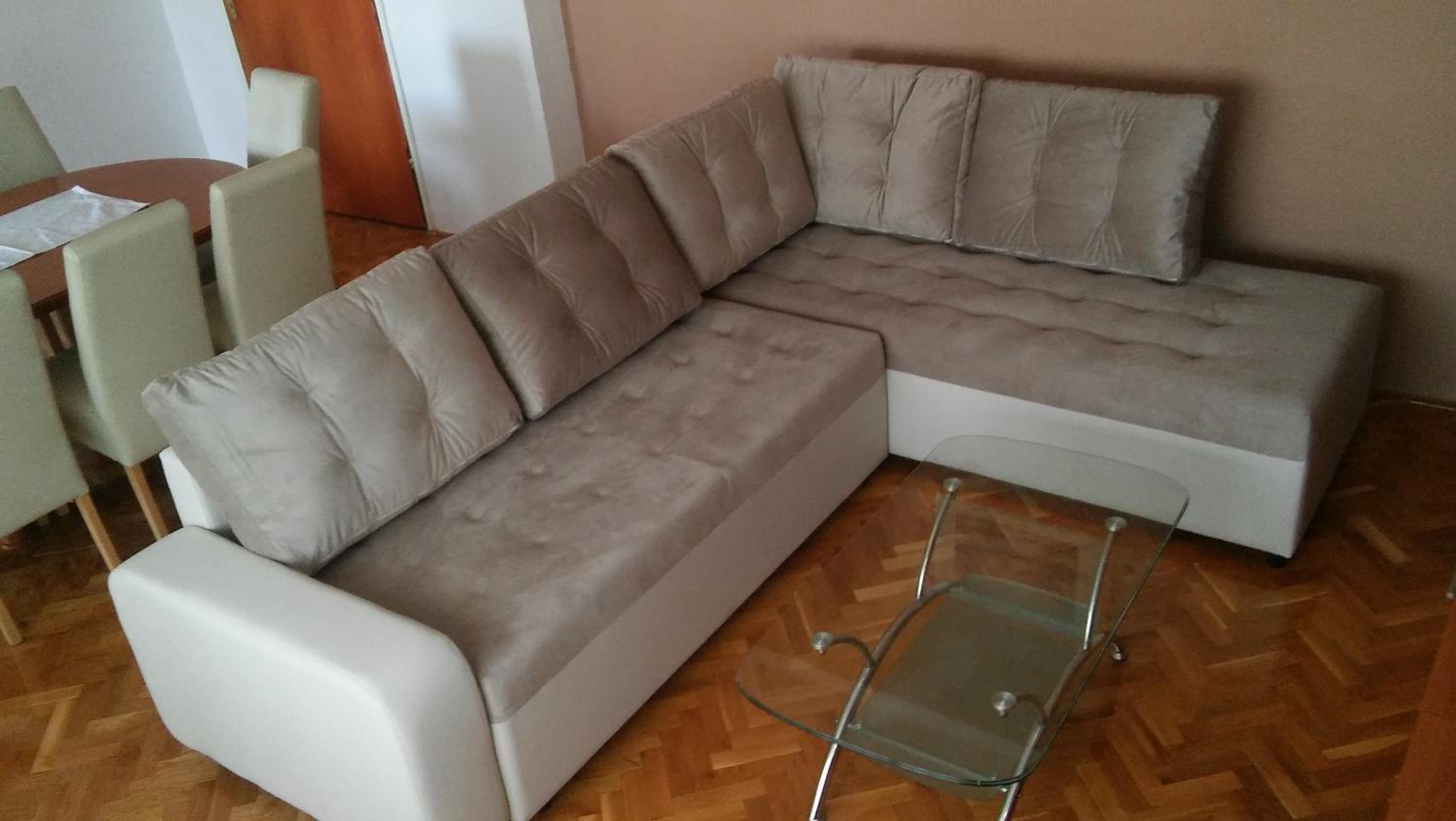 Apartments Mira