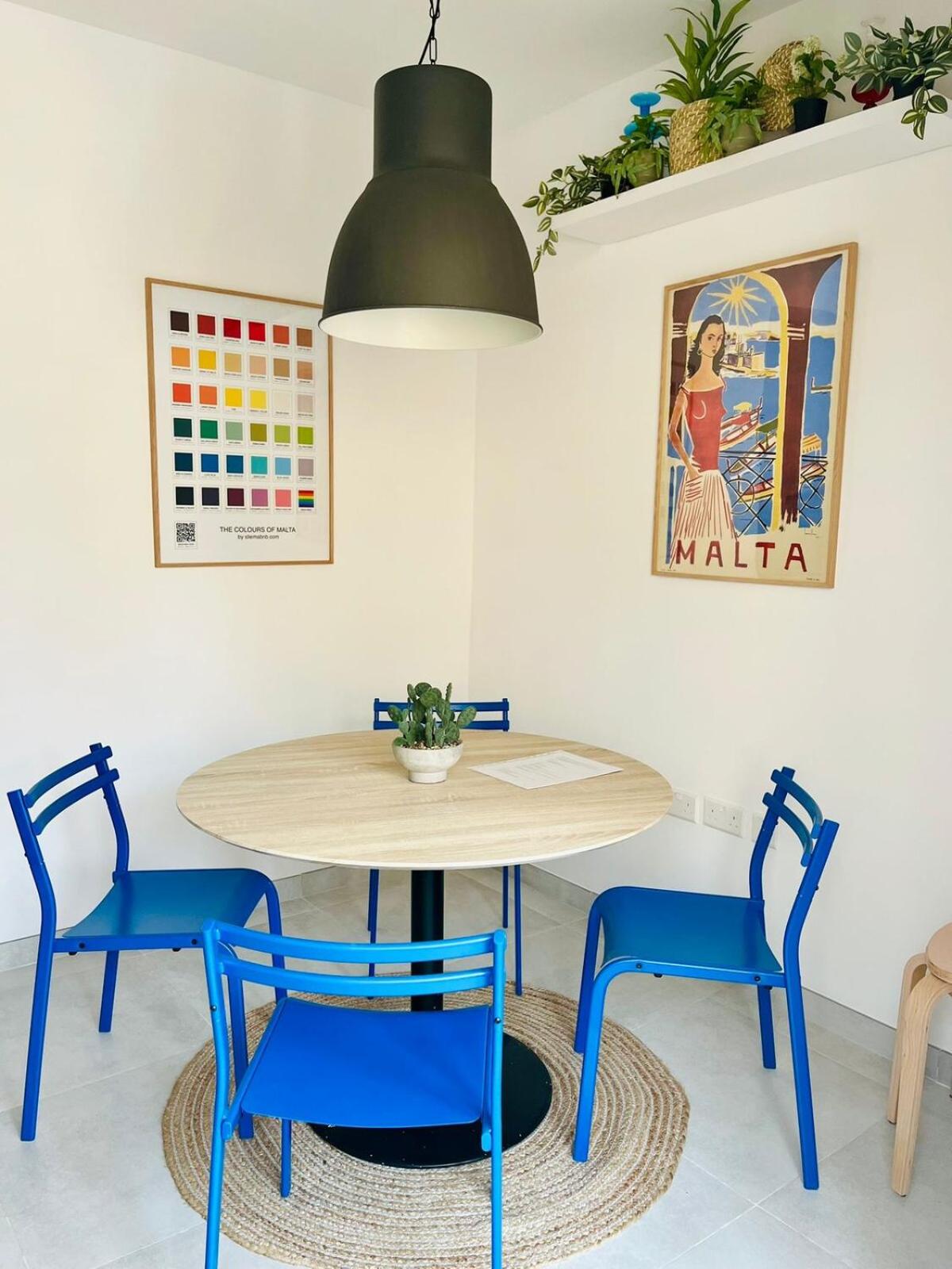 Sea View Duplex - Sliema Centre