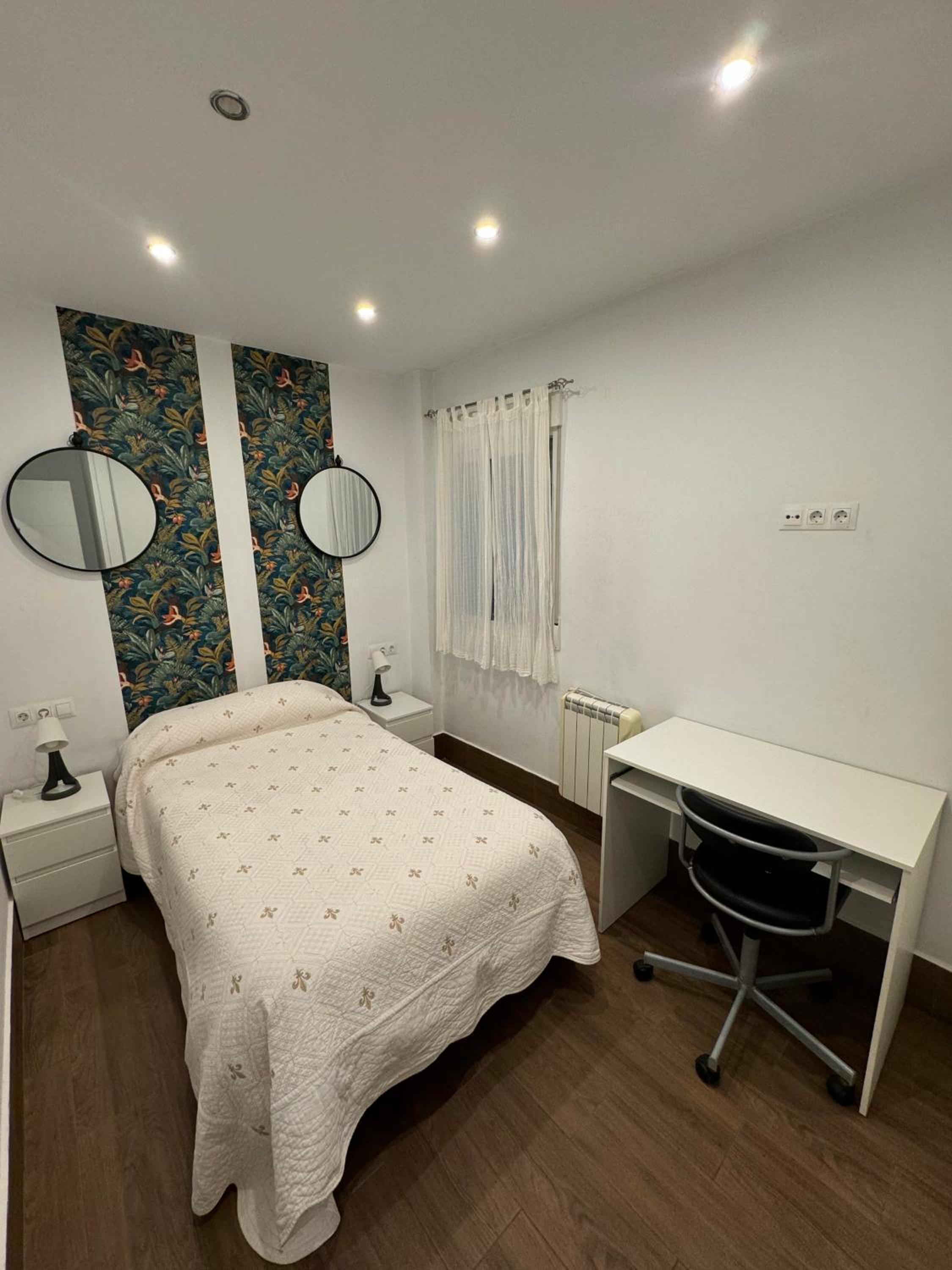 Granada Center Chueca Deluxe Apartment
