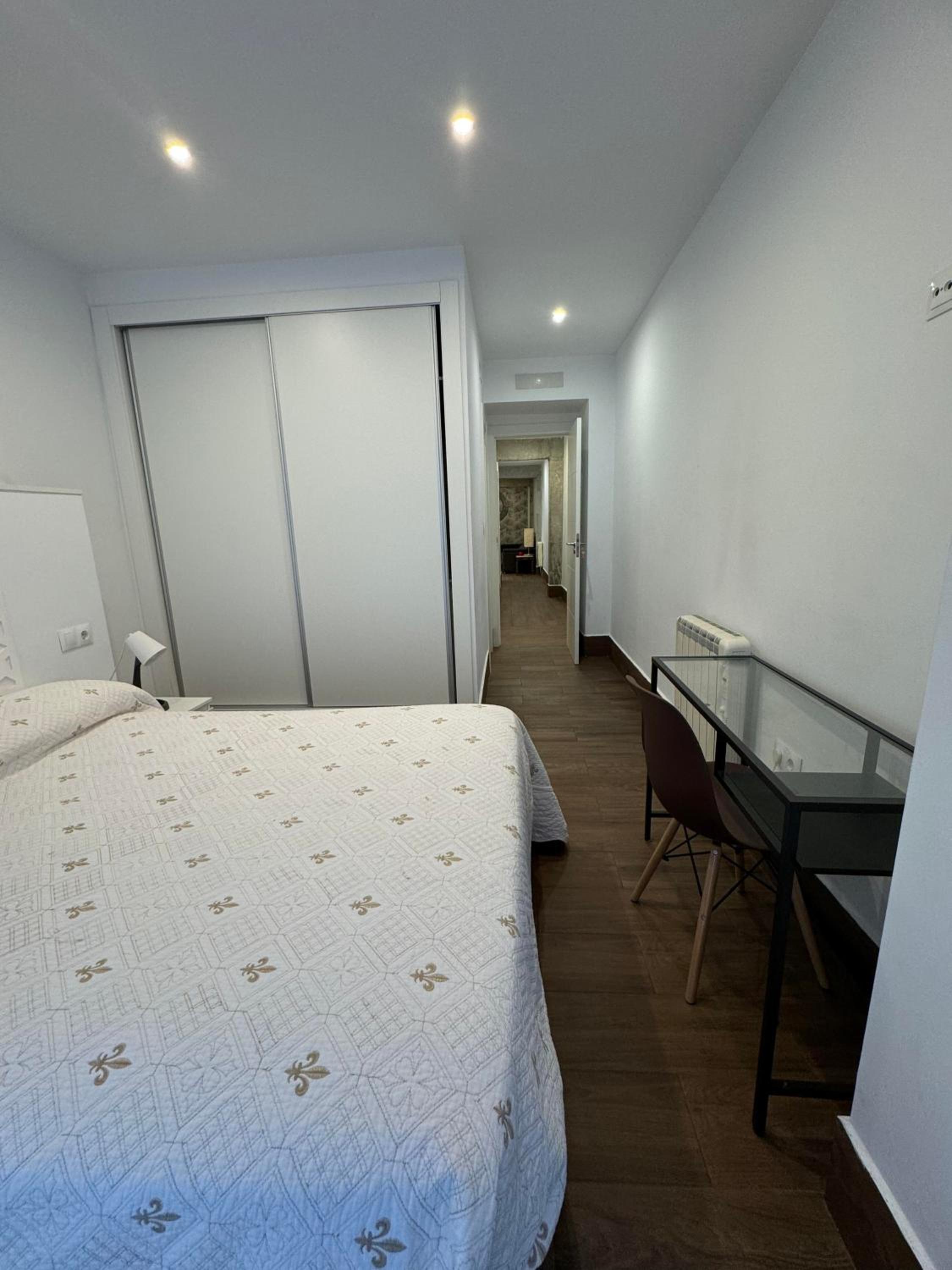 Granada Center Chueca Deluxe Apartment