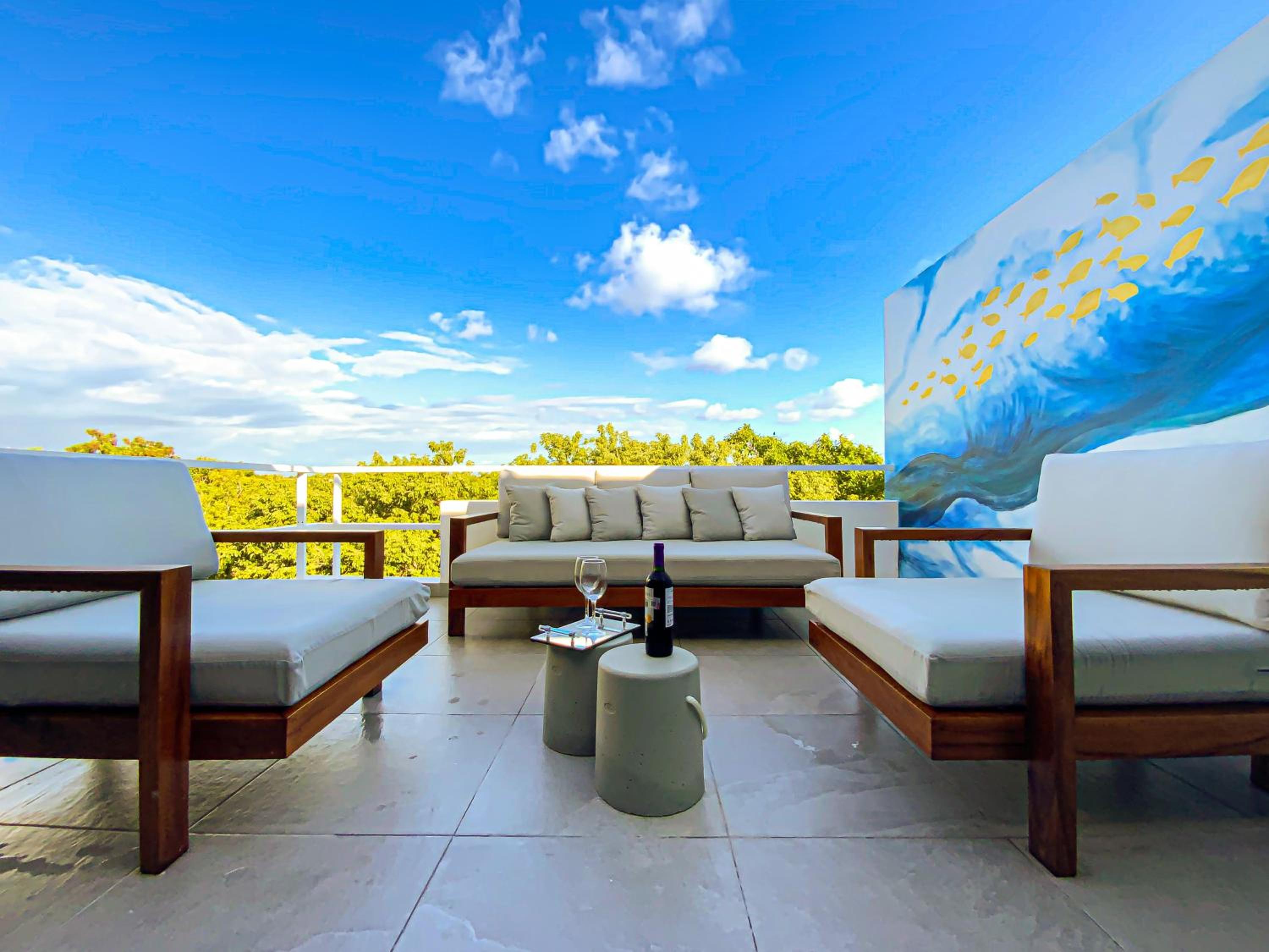 Corasol Condo with Rooftop Pools, Beach Club Access & Private Terrace