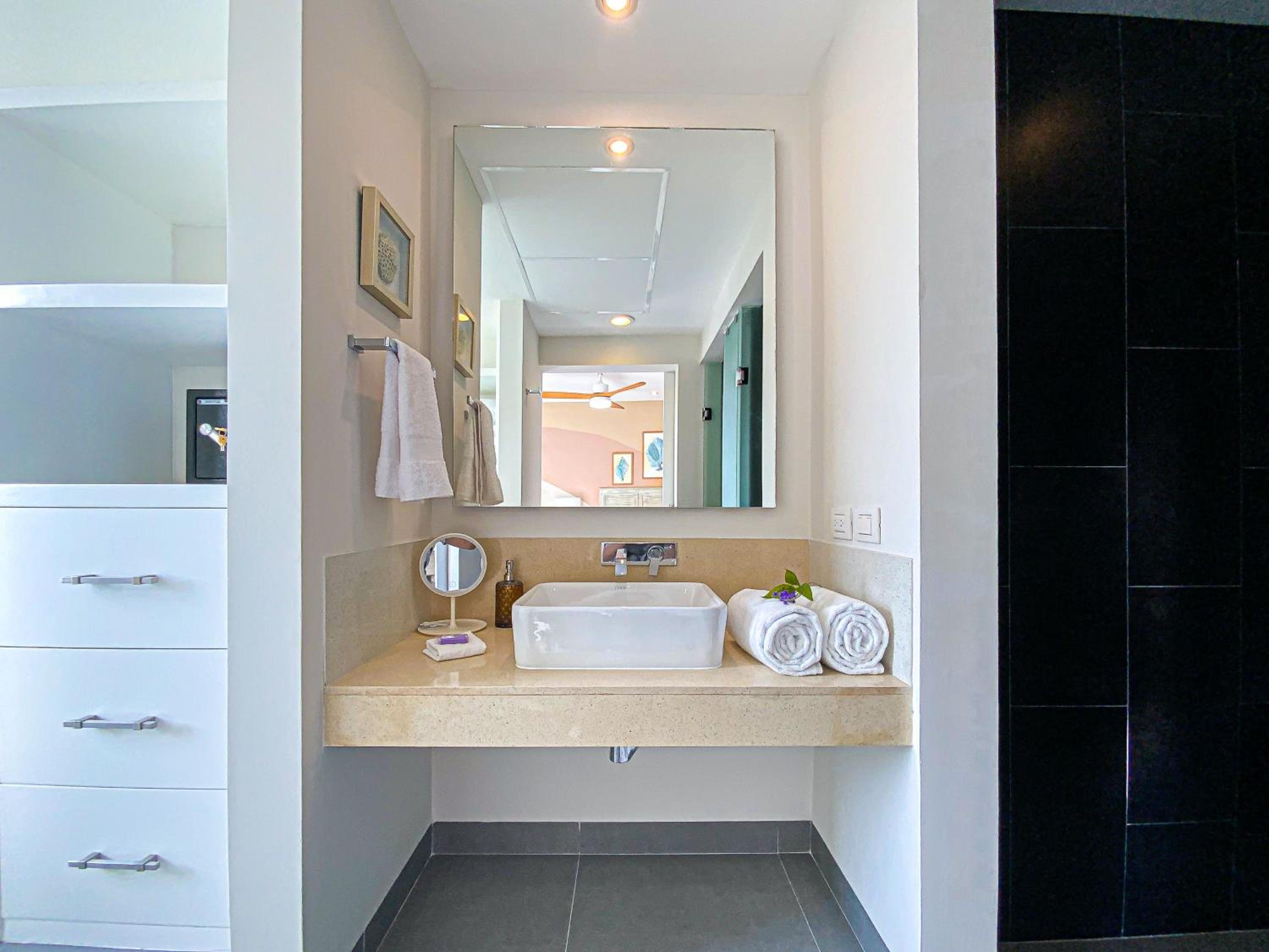 Corasol Condo with Rooftop Pools, Beach Club Access & Private Terrace