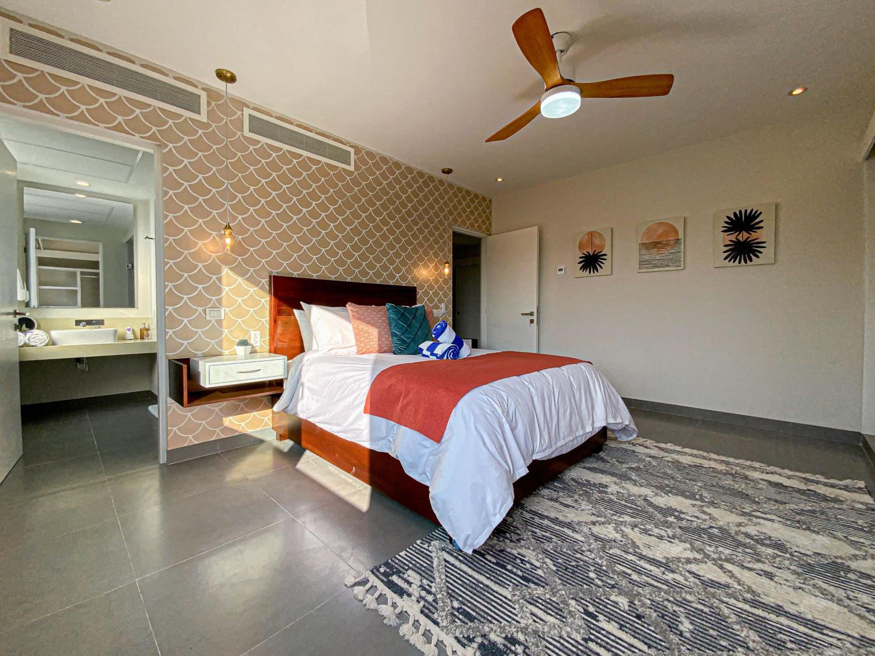 Corasol Condo with Rooftop Pools, Beach Club Access & Private Terrace