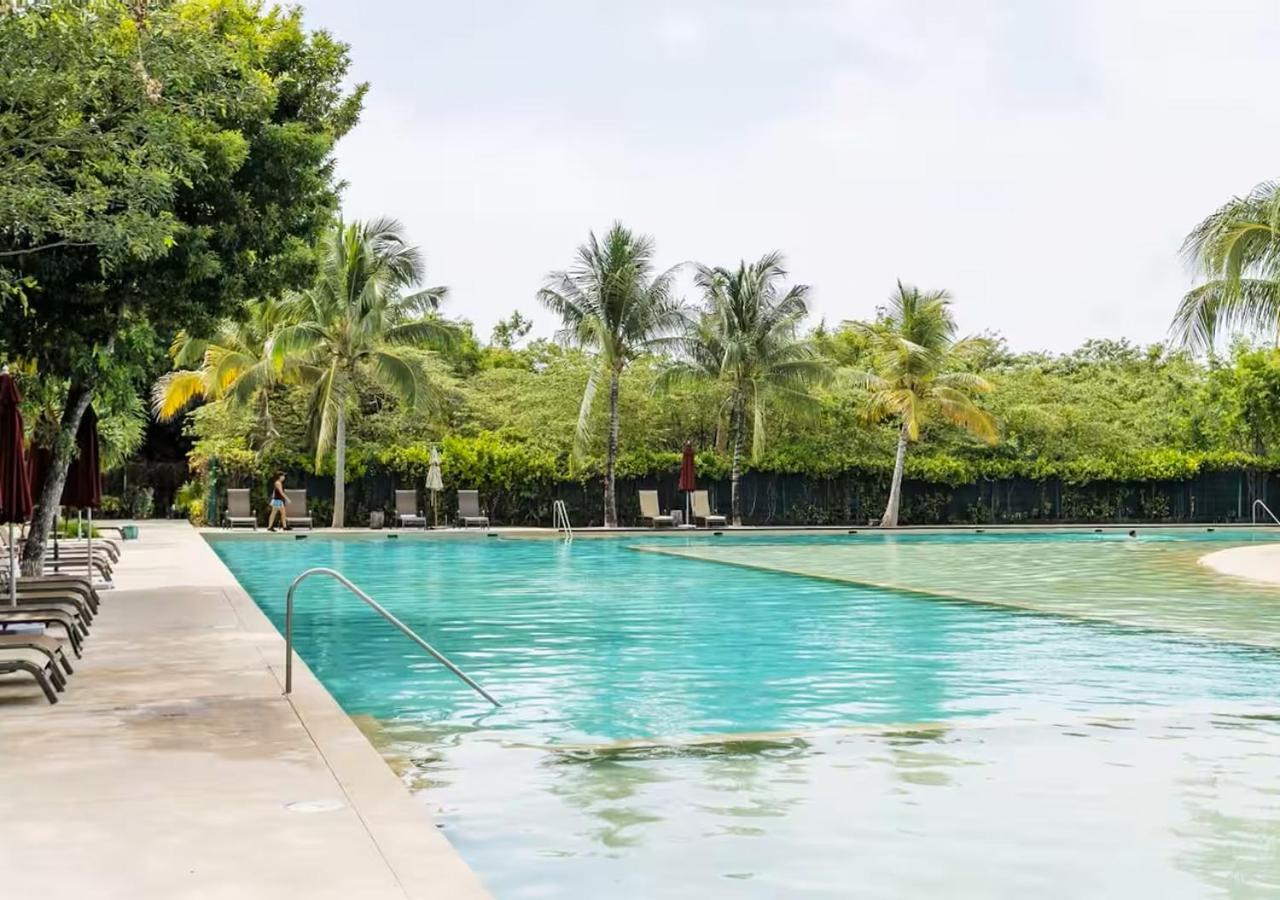 Corasol Condo with Rooftop Pools, Beach Club Access & Private Terrace
