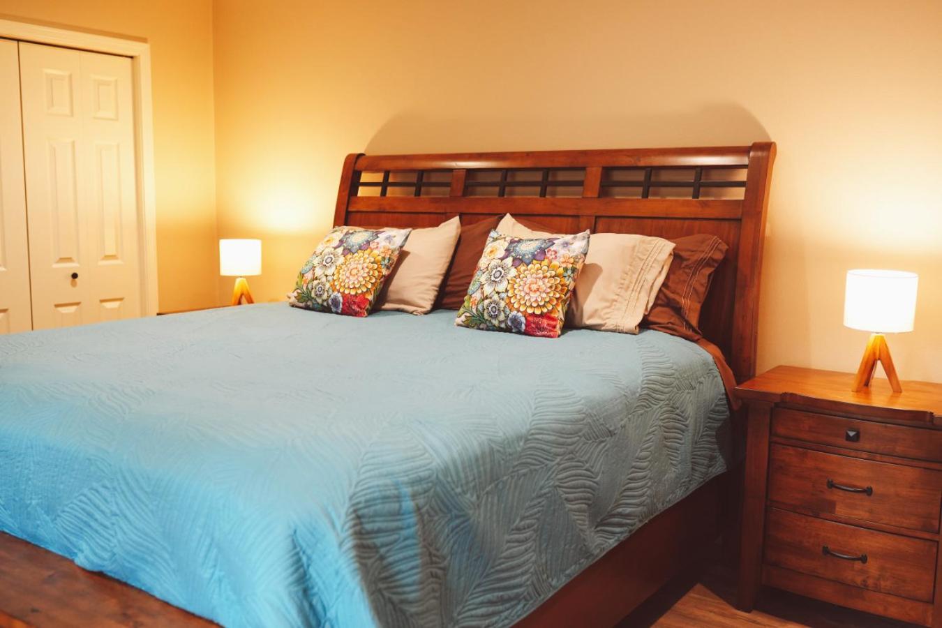 Lakeshore Lodging Apartment F