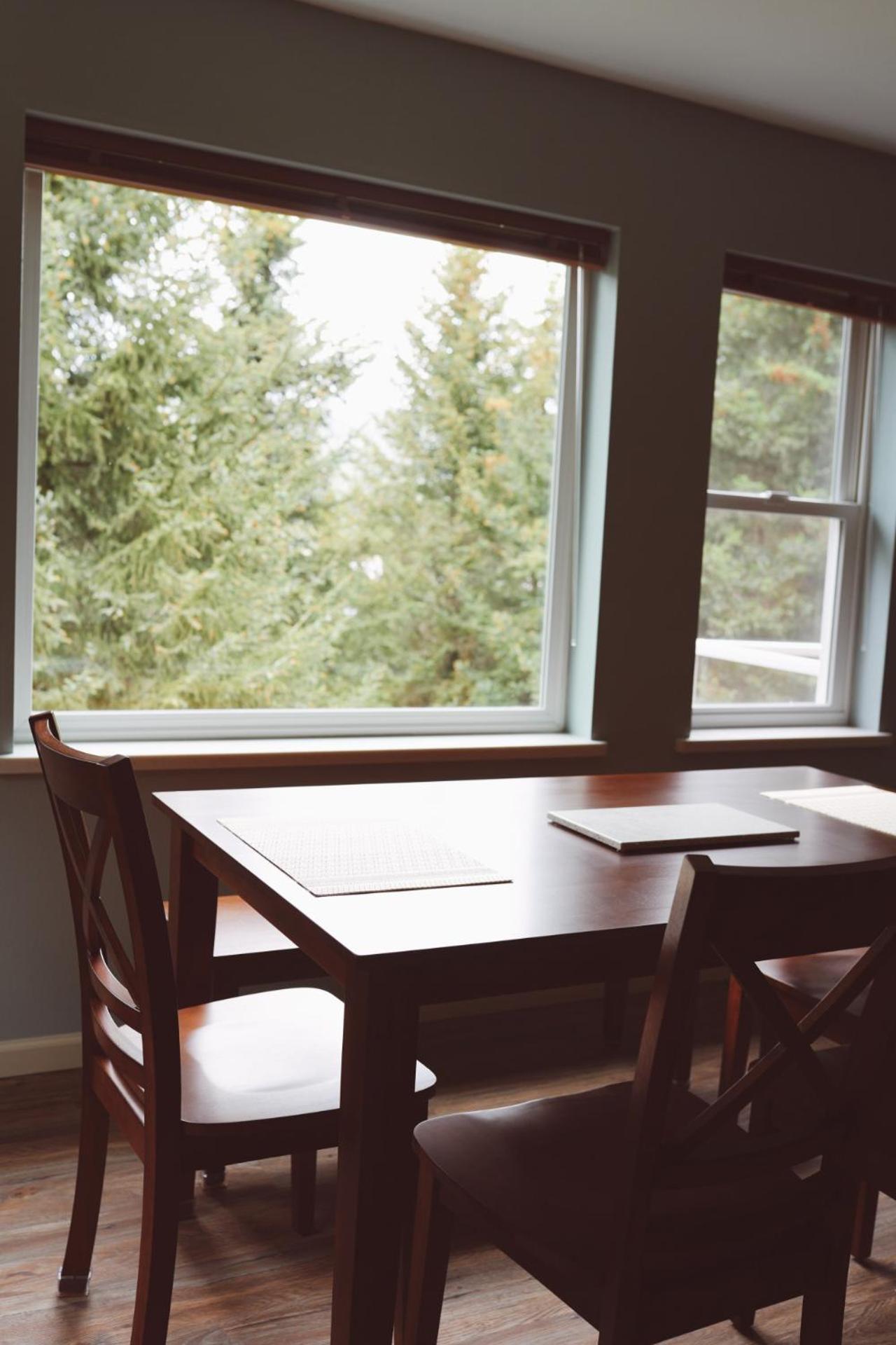 Lakeshore Lodging Apartment E