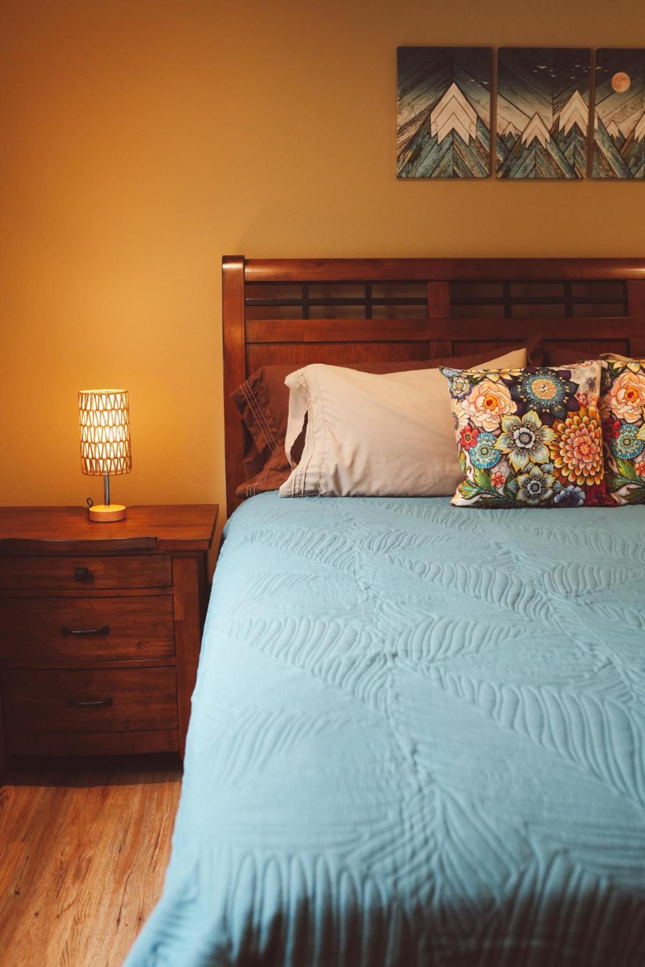 Lakeshore Lodging Apartment E