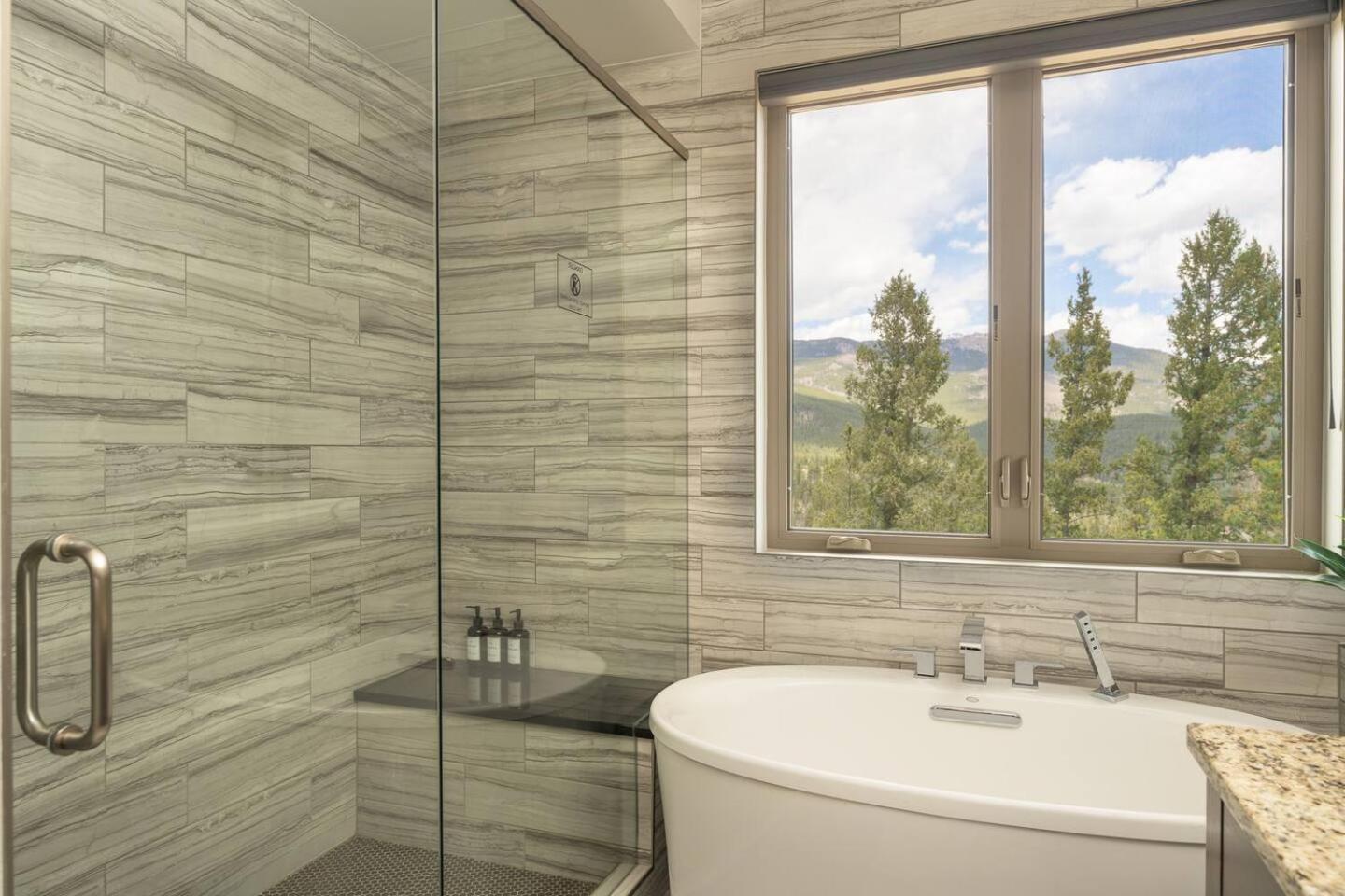 Summit Solace LUXE 360 Views Hot Tub Games