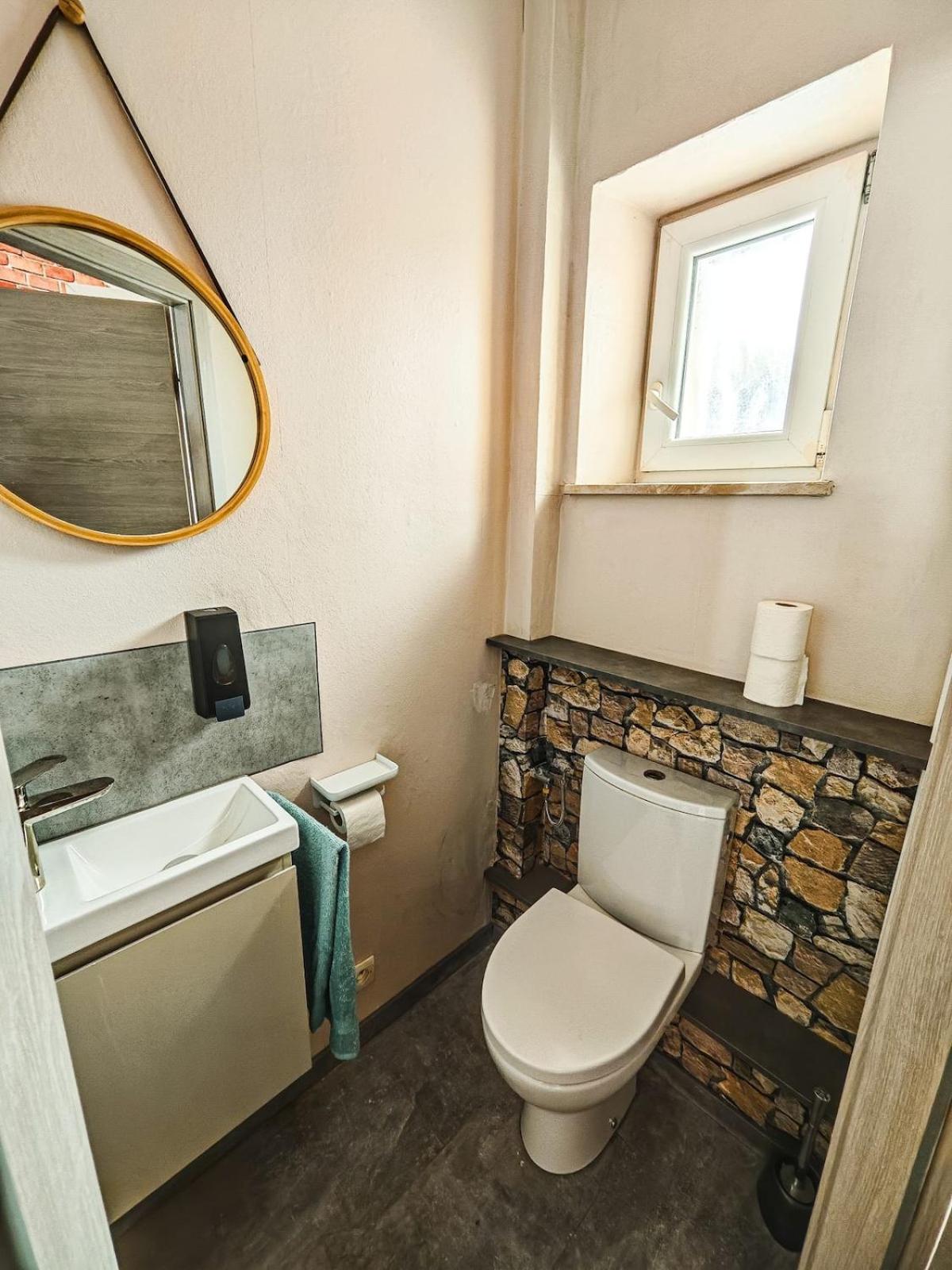 Appartement agréable et atypique, wifi, terrasse, jardin