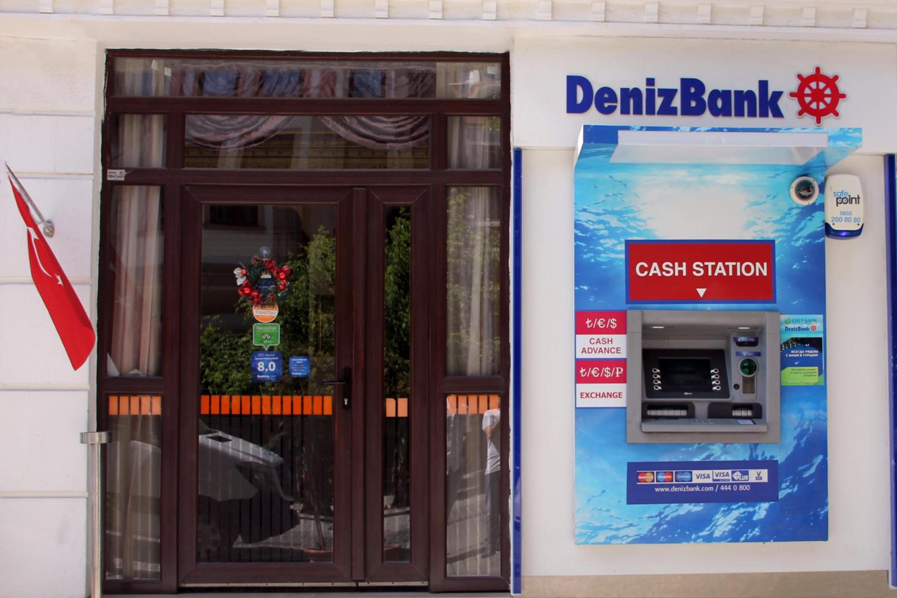 Istanbul Holiday Hotel - Image 48