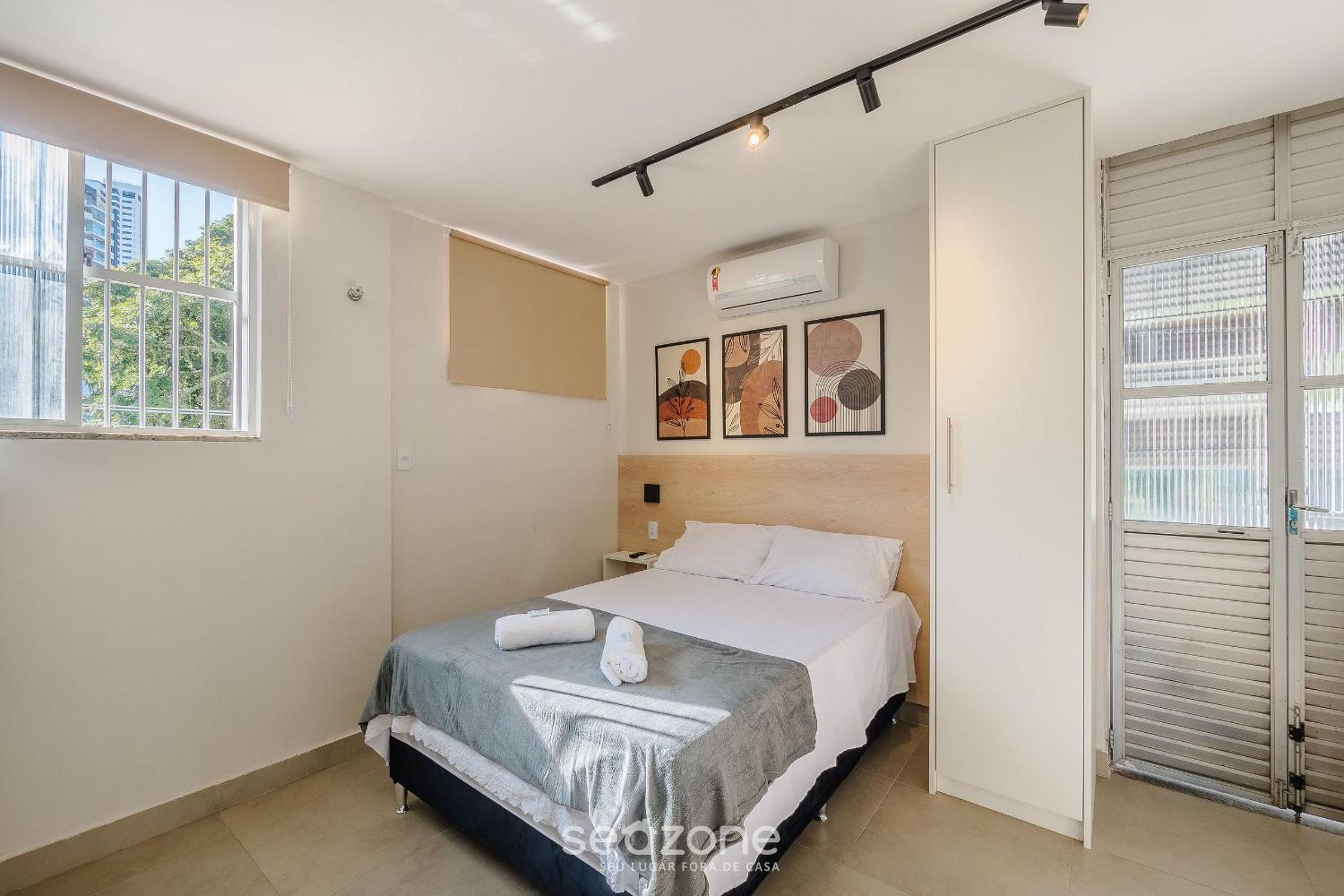 Studios 280m from Shopping Barra - ADE