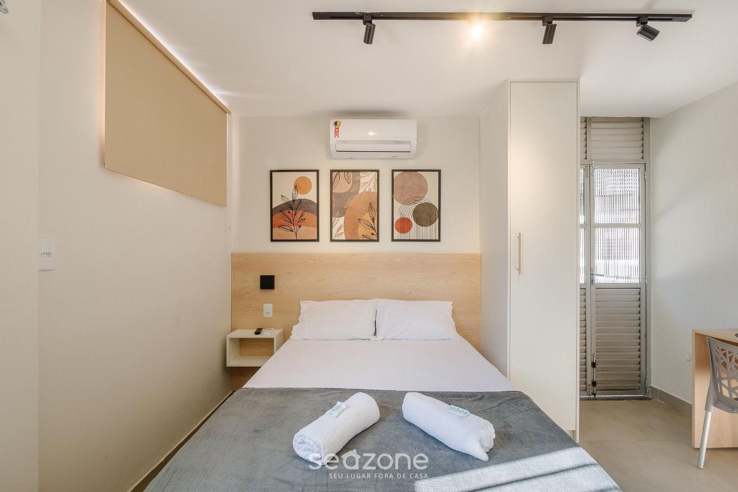 Studios 280m from Shopping Barra - ADE