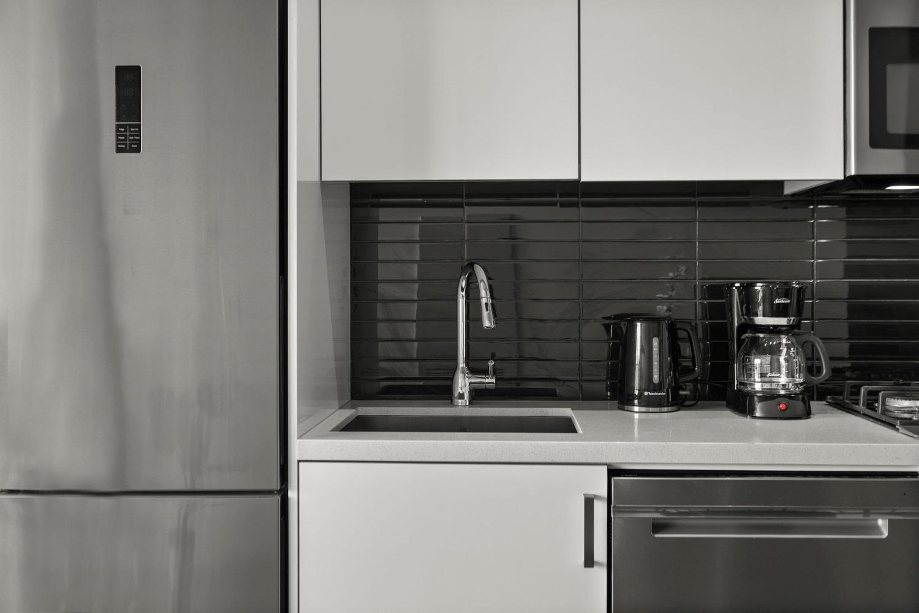 GlobalStay Modern Condos Downtown Calgary