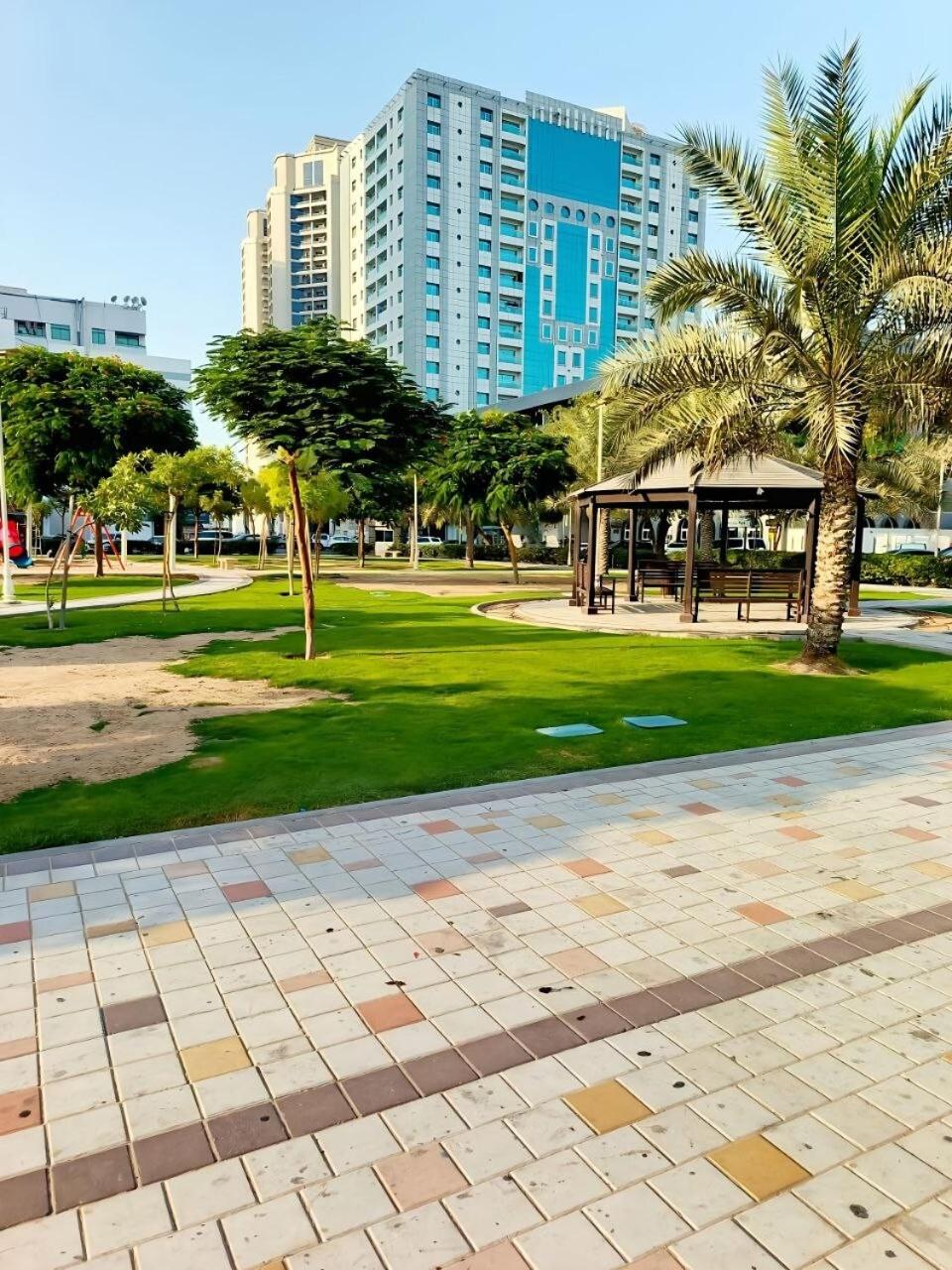 Ajman Family Holiday homes VIP Two rooms, a large hall and a fully equipped kitchen that can accommodate 7 people and children