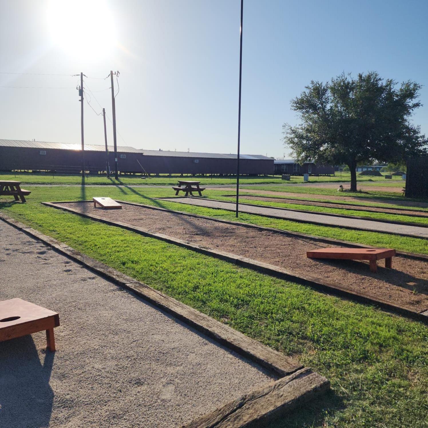Hill Country Wine Retreat Pool & Pickleball