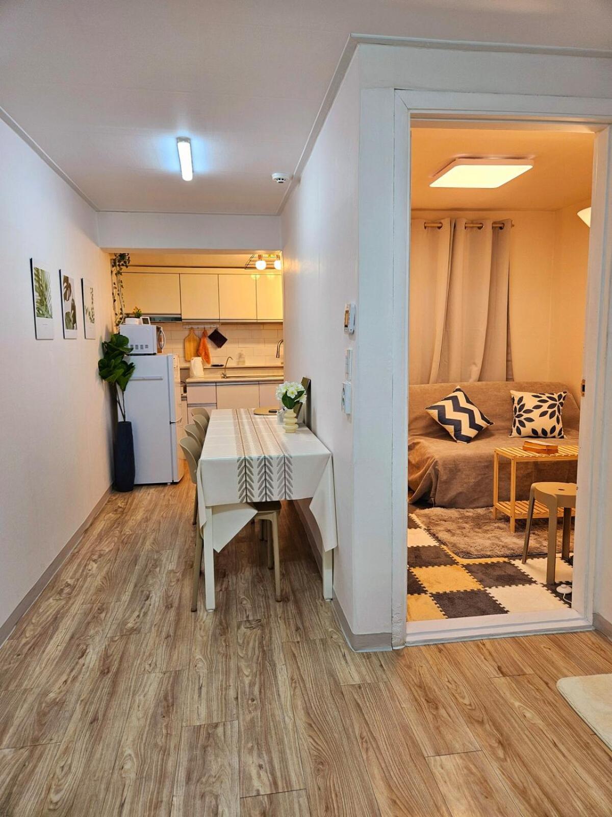 Soul of Seoul - Cozy 3 room stay, 3min from SNU Station