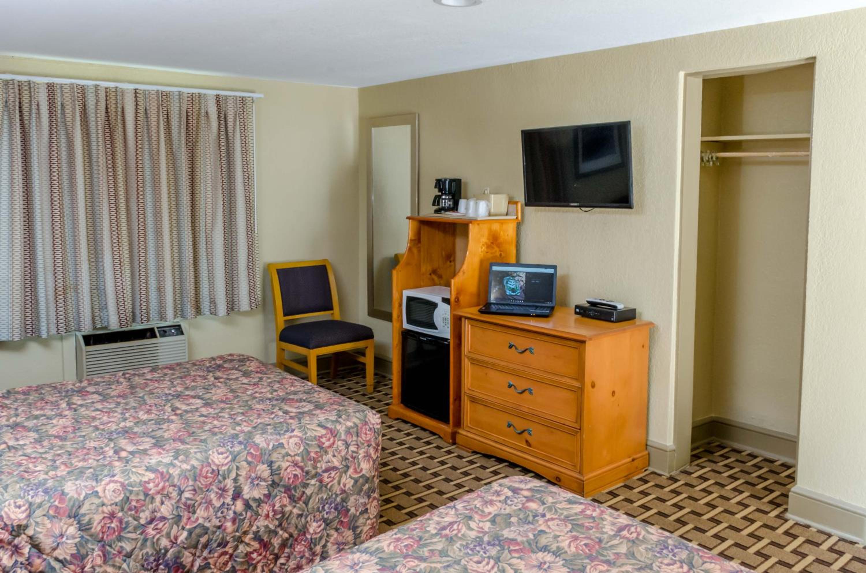 Relax Inn - Bryson City