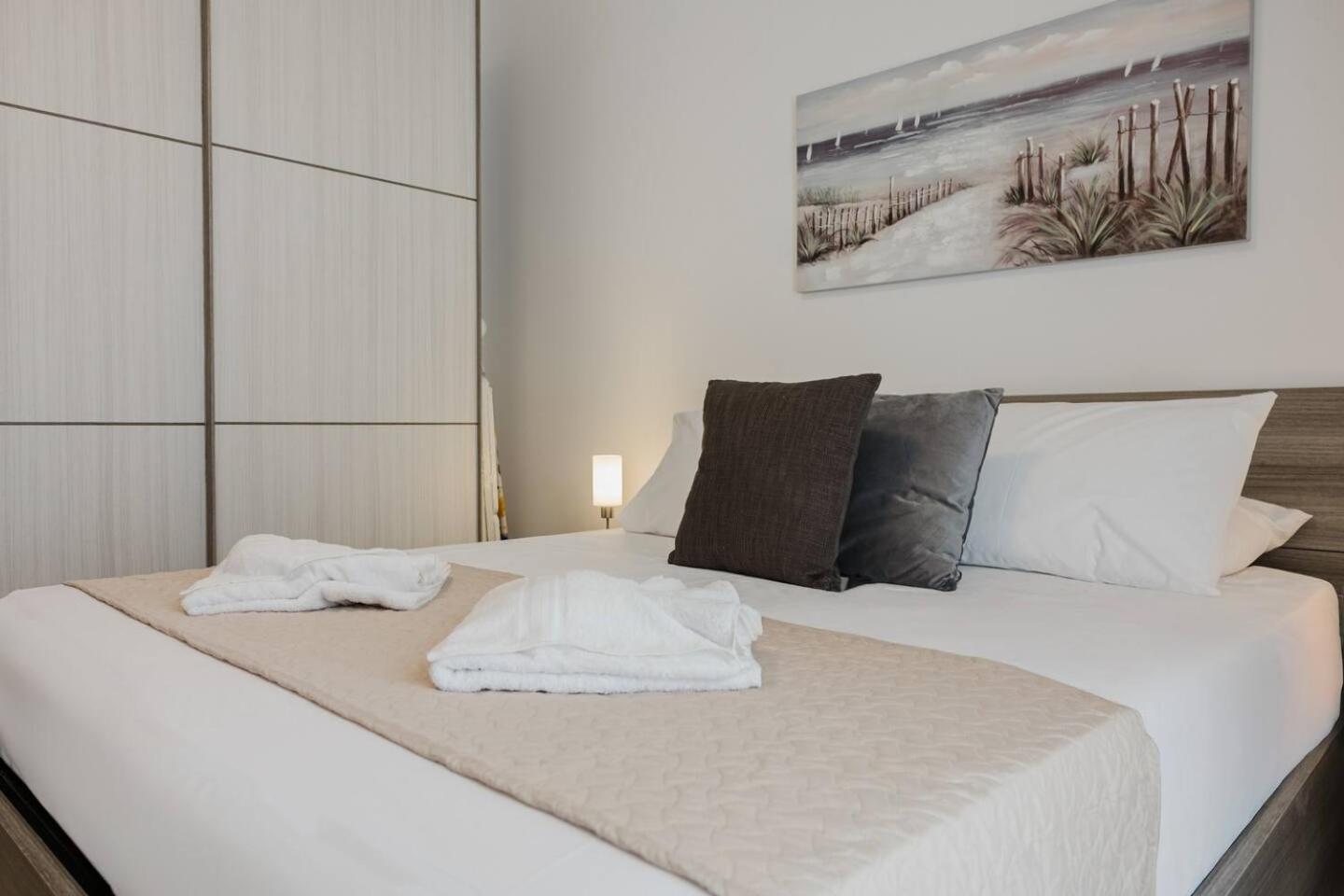 Flat 3 MLH 3BED next to city by Homely!
