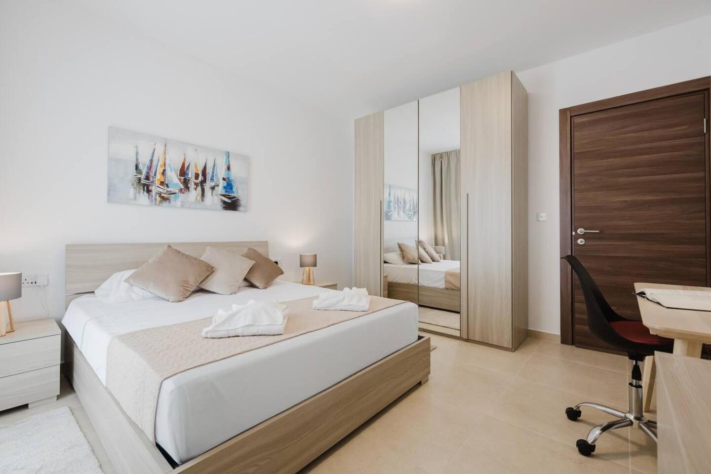 Flat 3 MLH 3BED next to city by Homely!