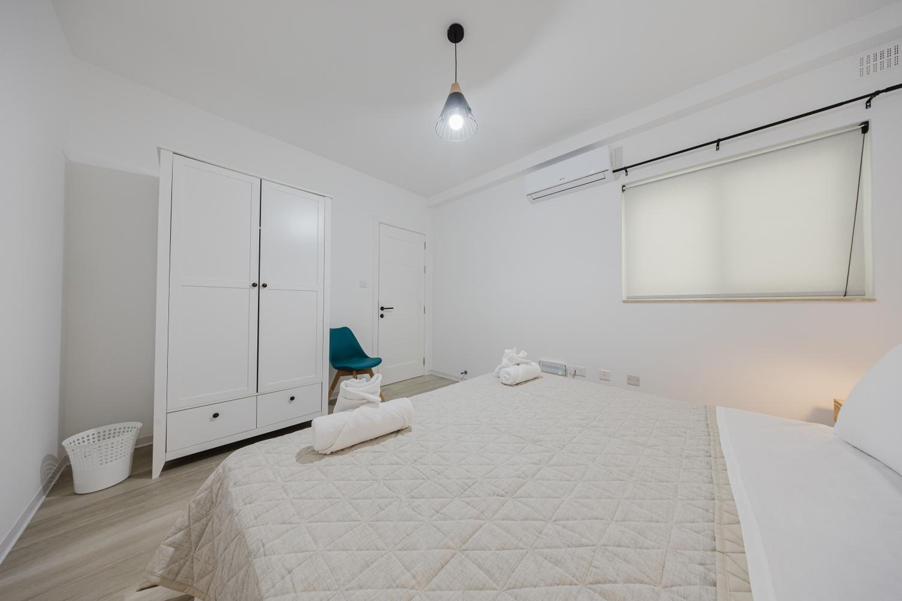 MLH village 3BED with views by Homely!