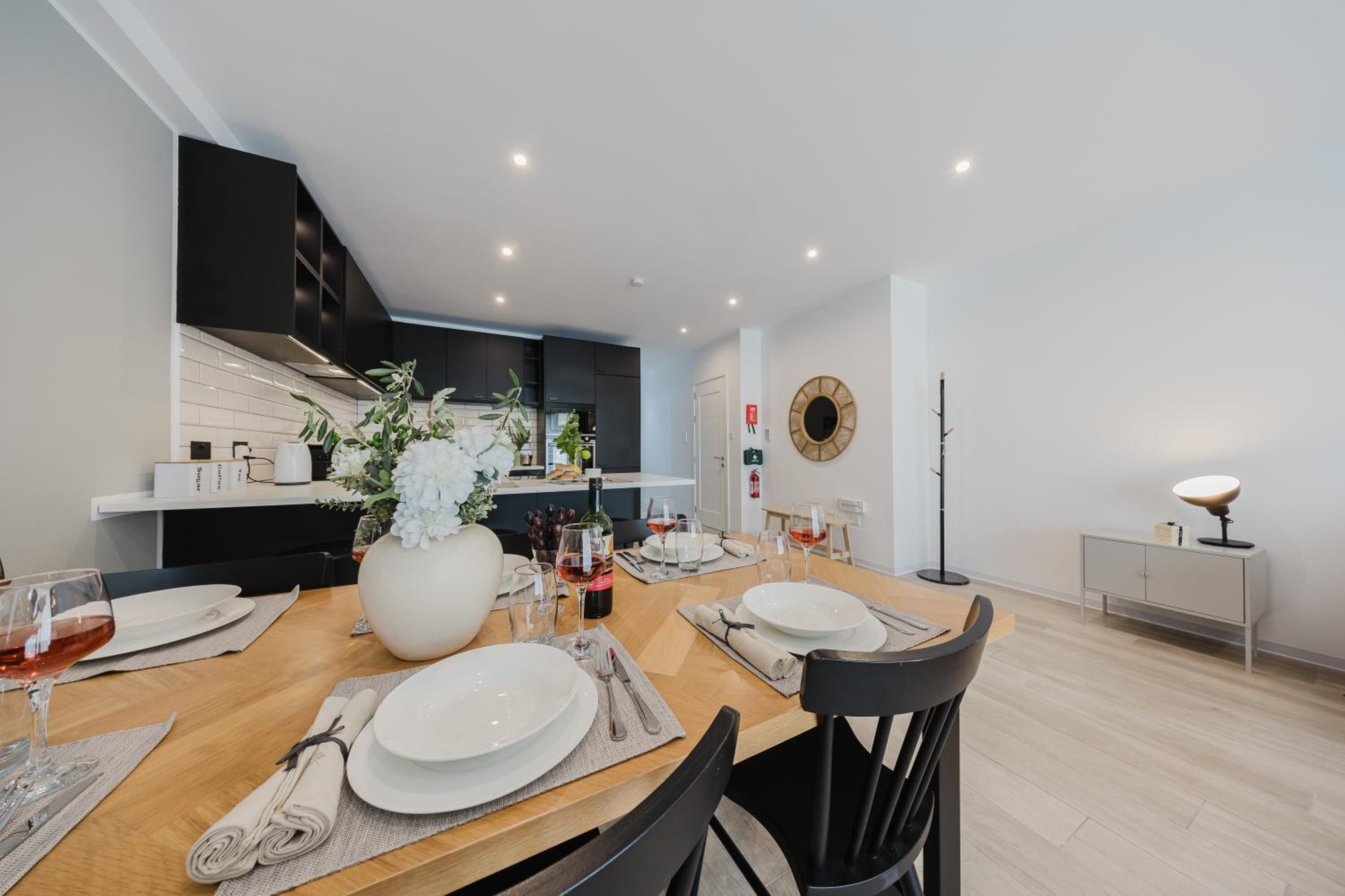 MLH village 3BED with views by Homely!