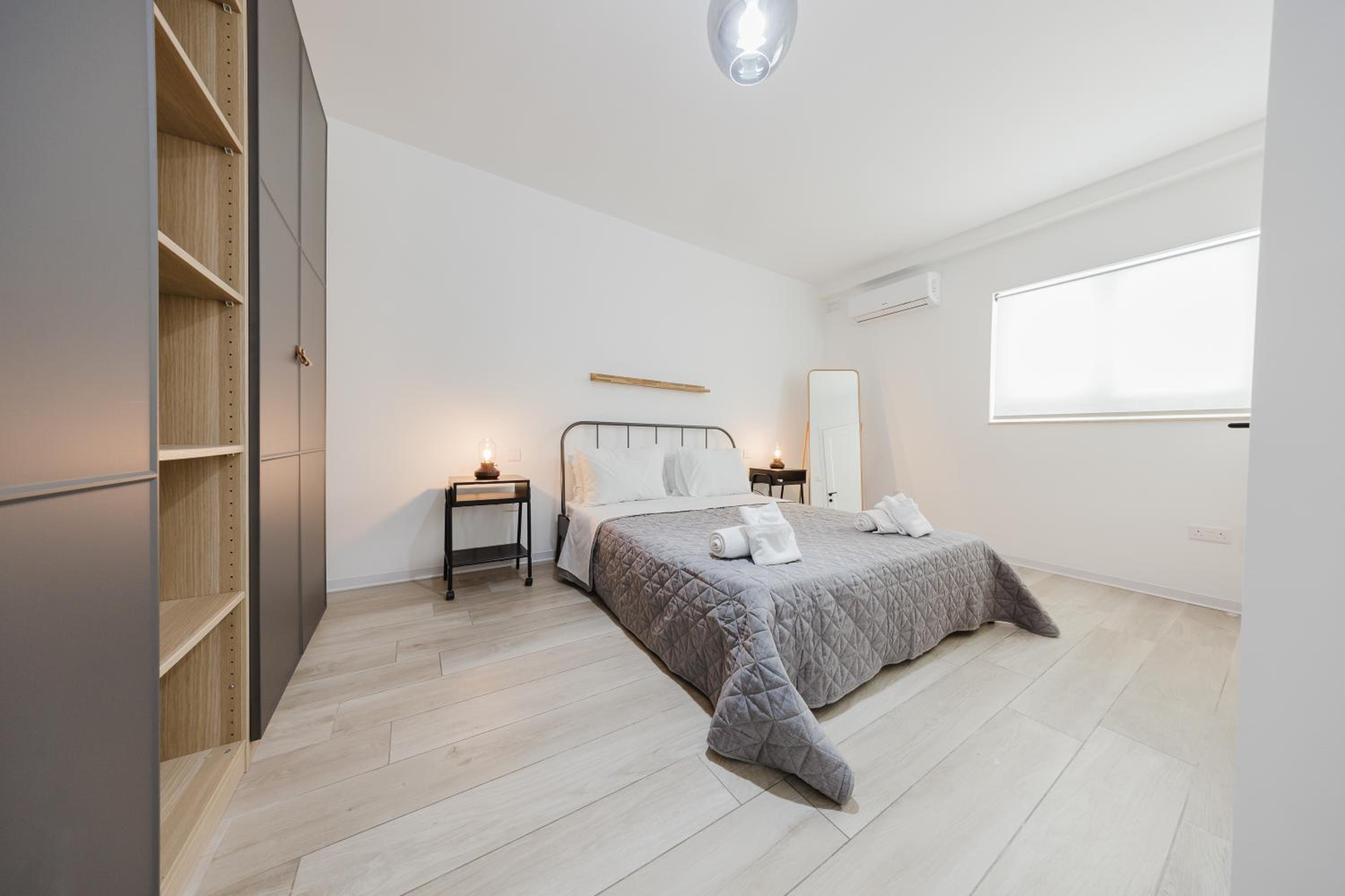 MLH village 3BED with views by Homely!