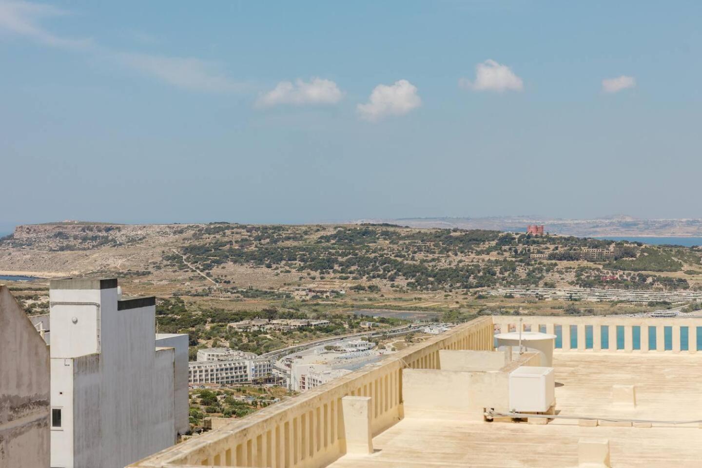Fl 4 Mellieha 3BED with views! by Homely