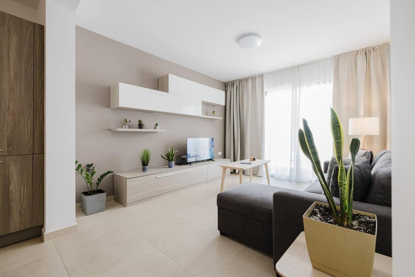 Fl 4 Mellieha 3BED with views! by Homely